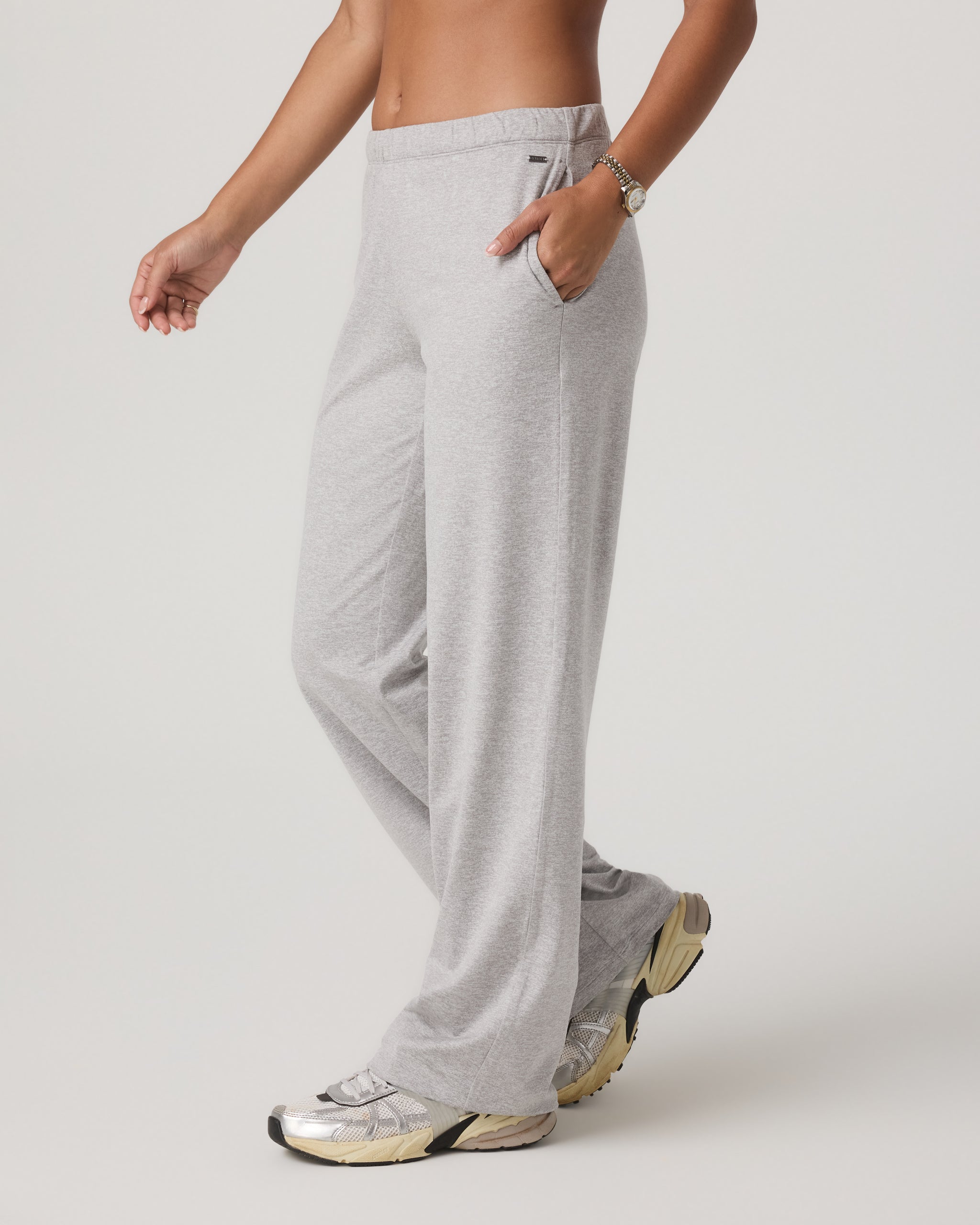 #color_pale-grey-heather