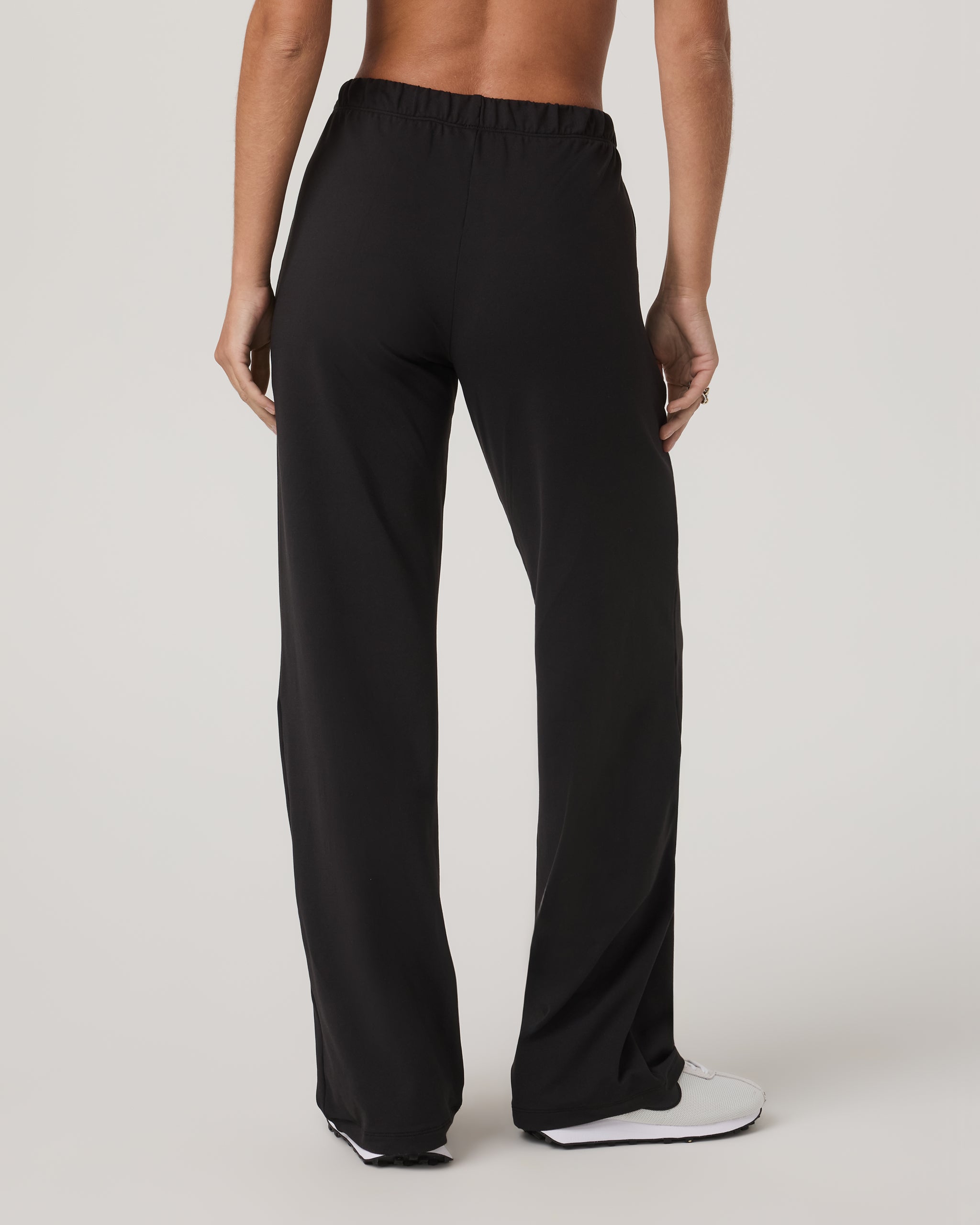 Vuori Halo Modern Straight Leg Pant