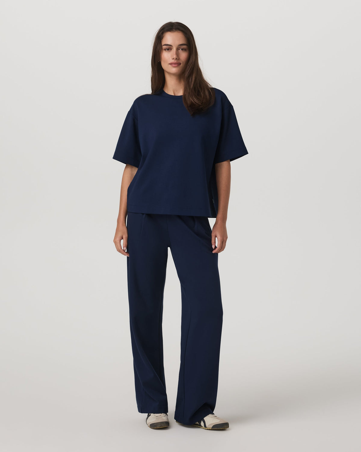 Vuori Maven Wideleg Pant