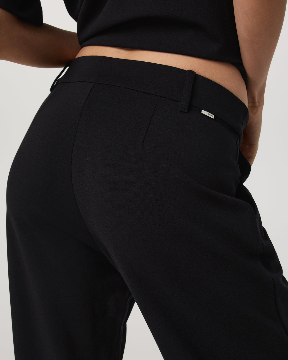 Vuori Maven Wideleg Pant