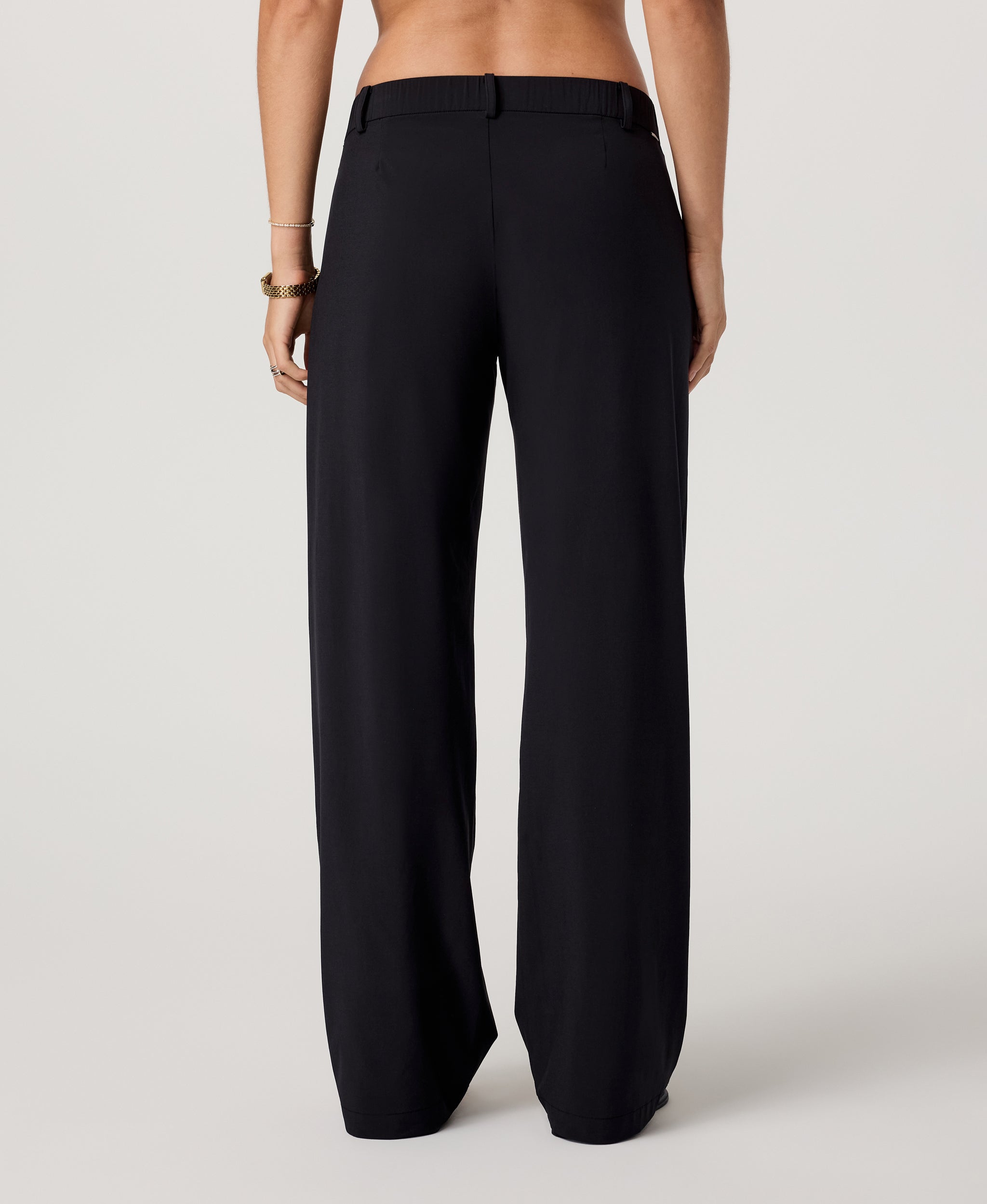 Vuori Villa Low Slung Trouser