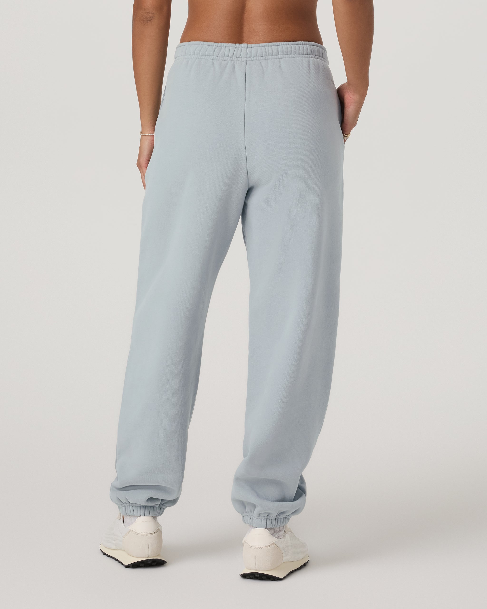 Vuori Restore Classic Sweatpant