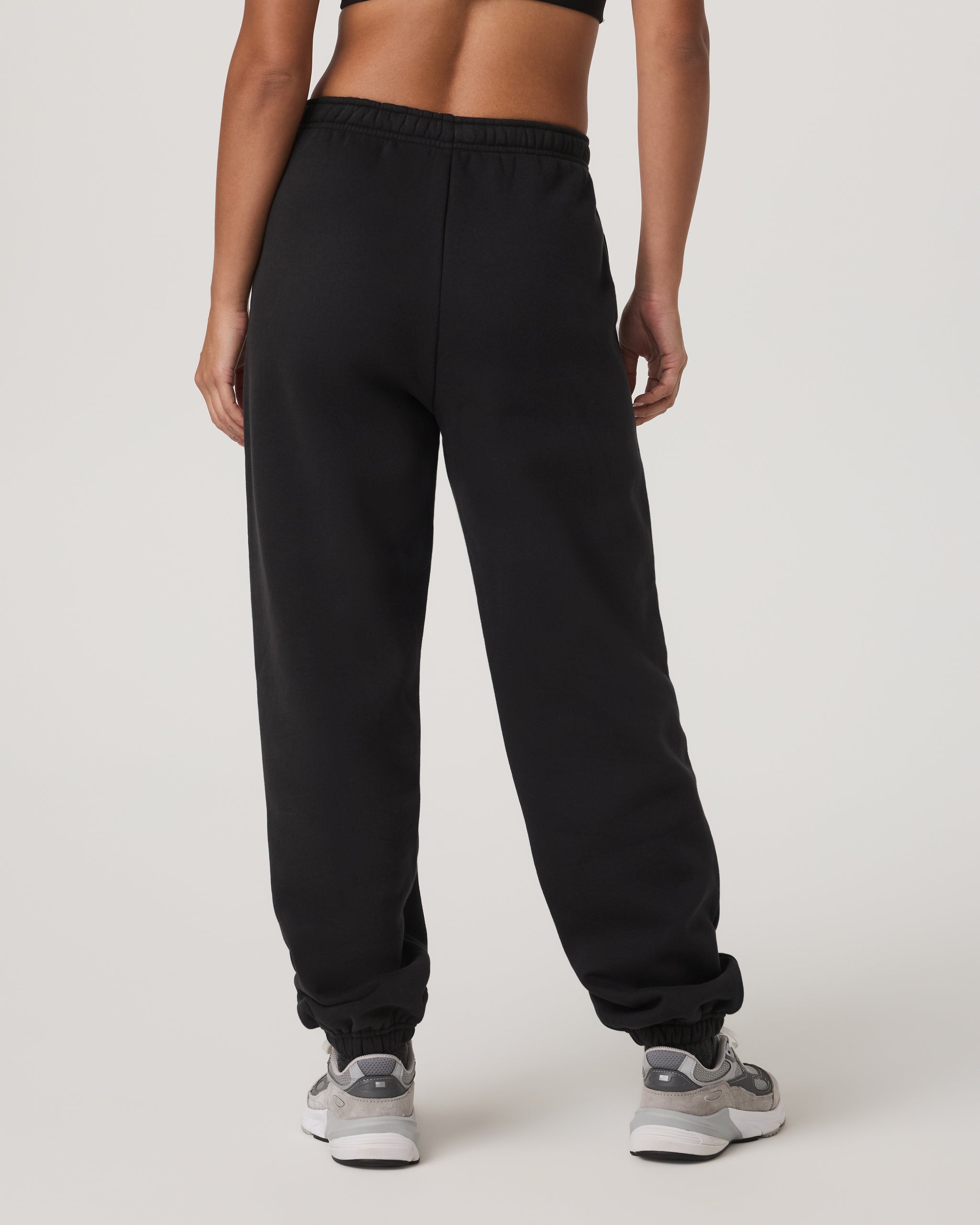 Vuori Restore Classic Sweatpant
