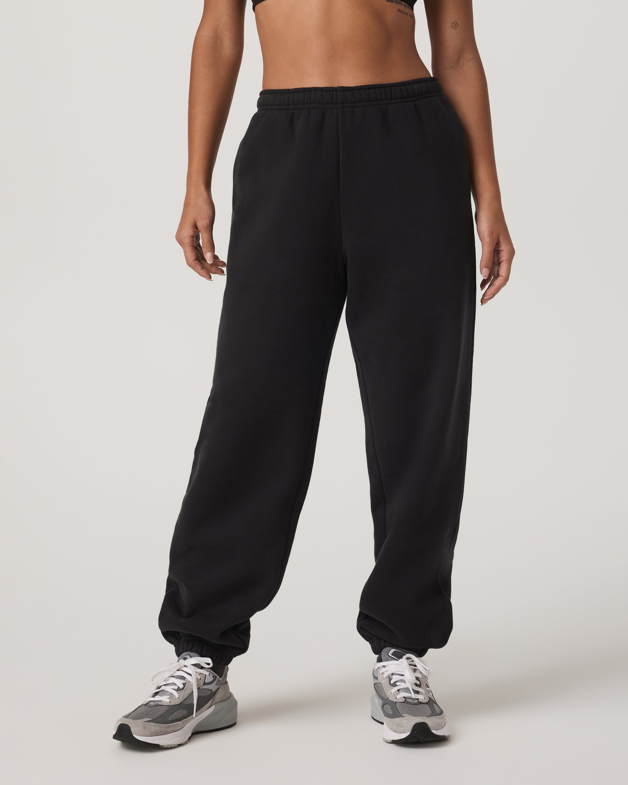 Vuori Restore Classic Sweatpant
