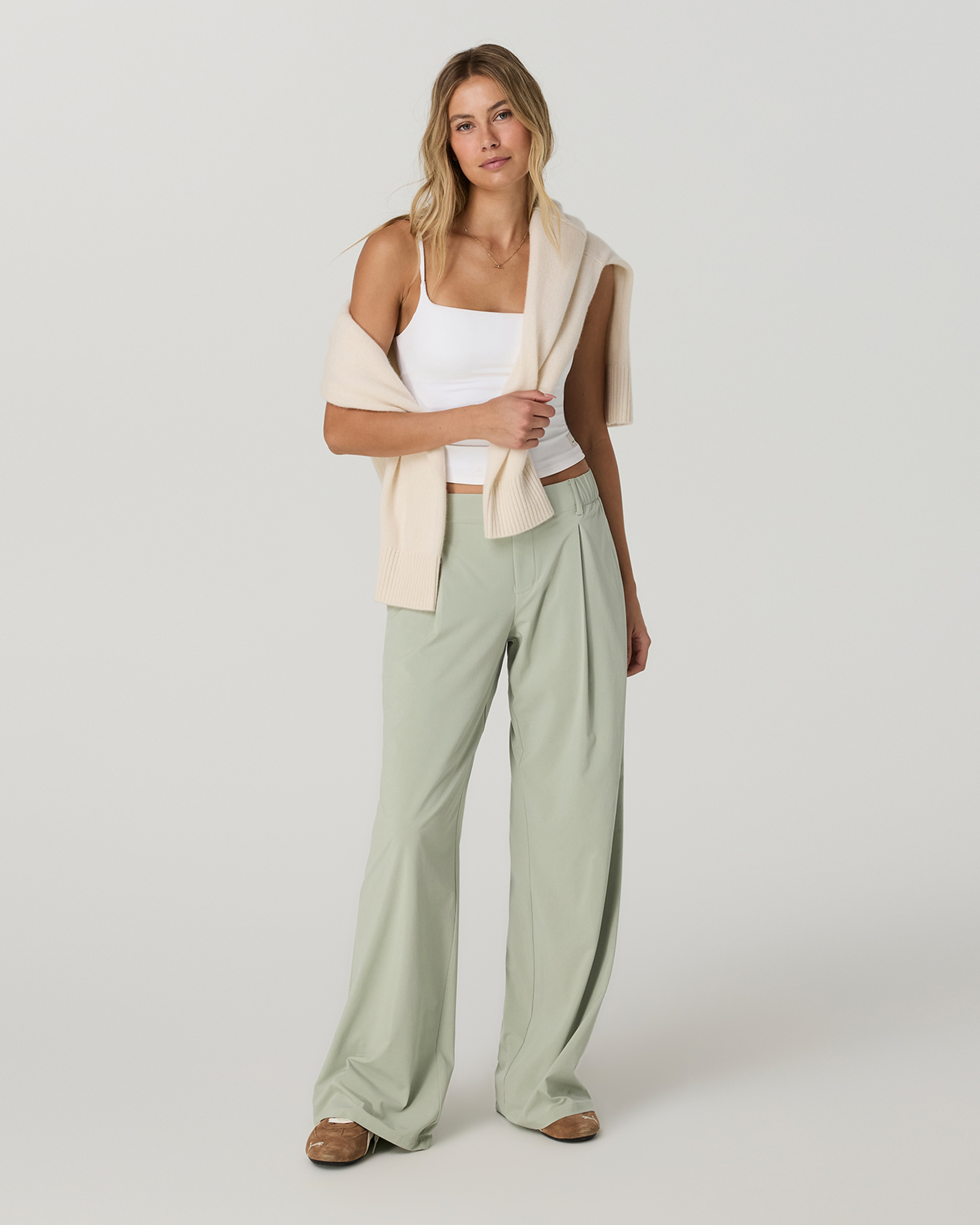 Vuori Villa Wideleg Trouser Short