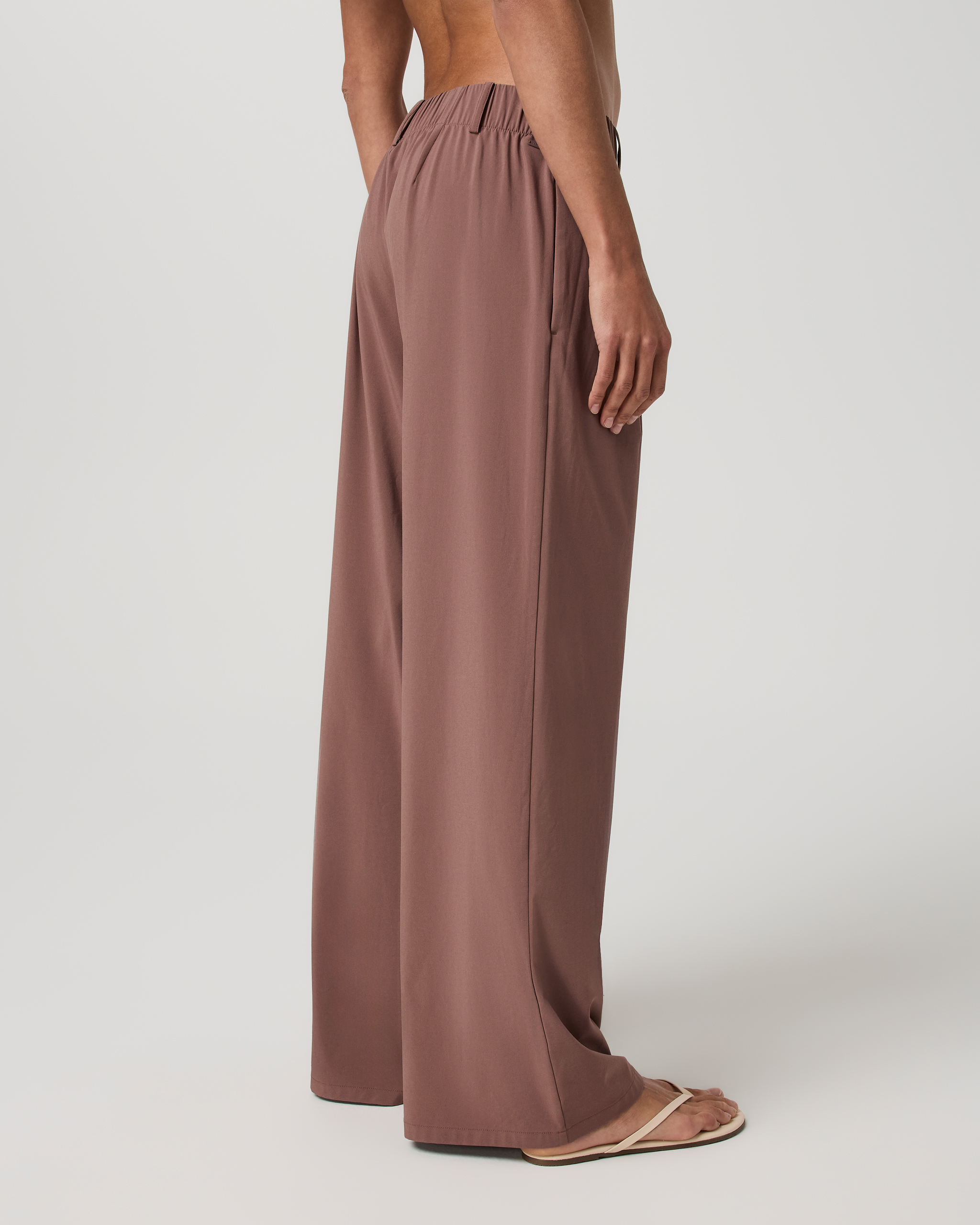 Vuori Villa Wideleg Trouser Short