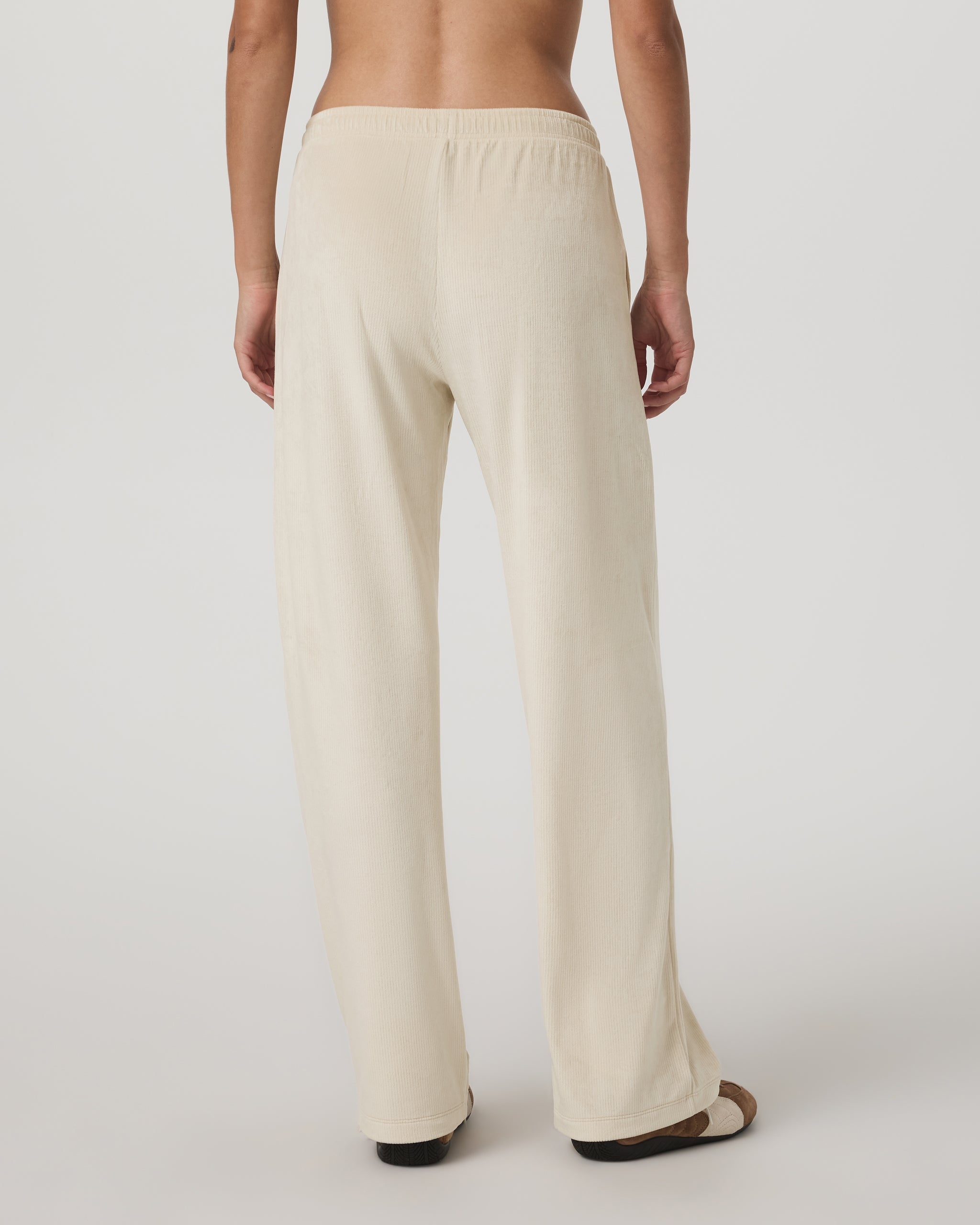 Vuori Haven Straight Leg