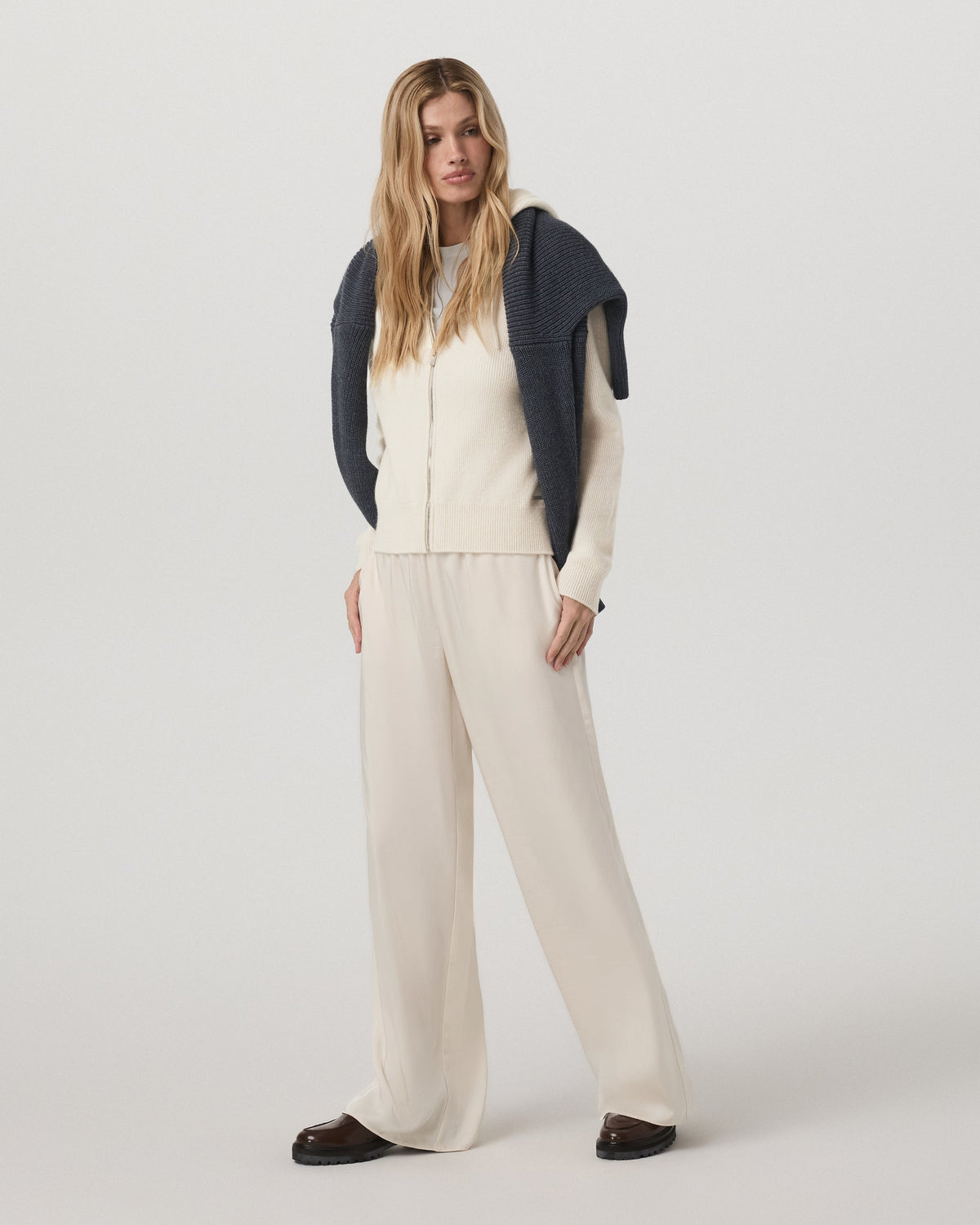 Vuori Nova Satin Wideleg Pant
