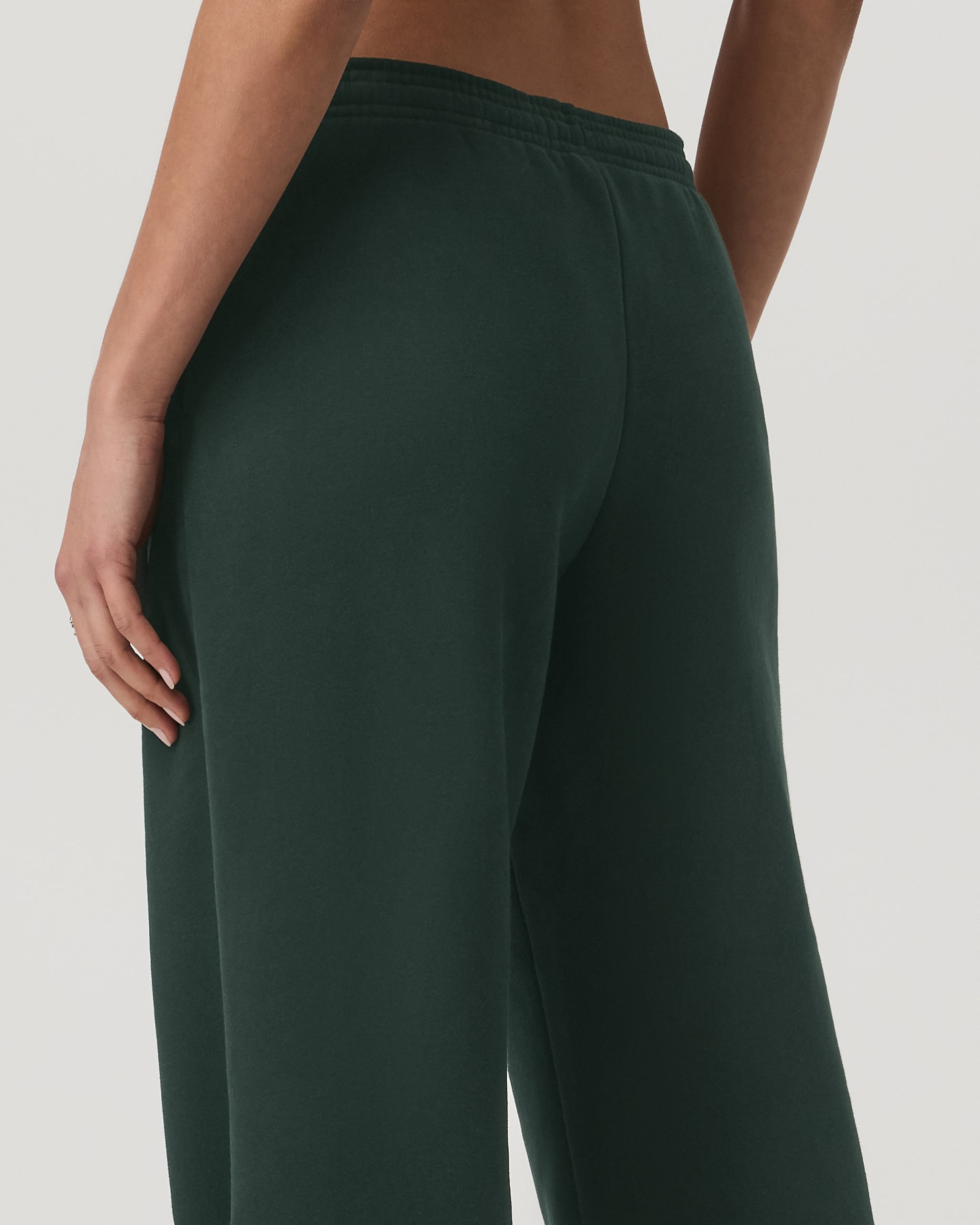 Vuori Restore Straight Leg Sweatpantshort