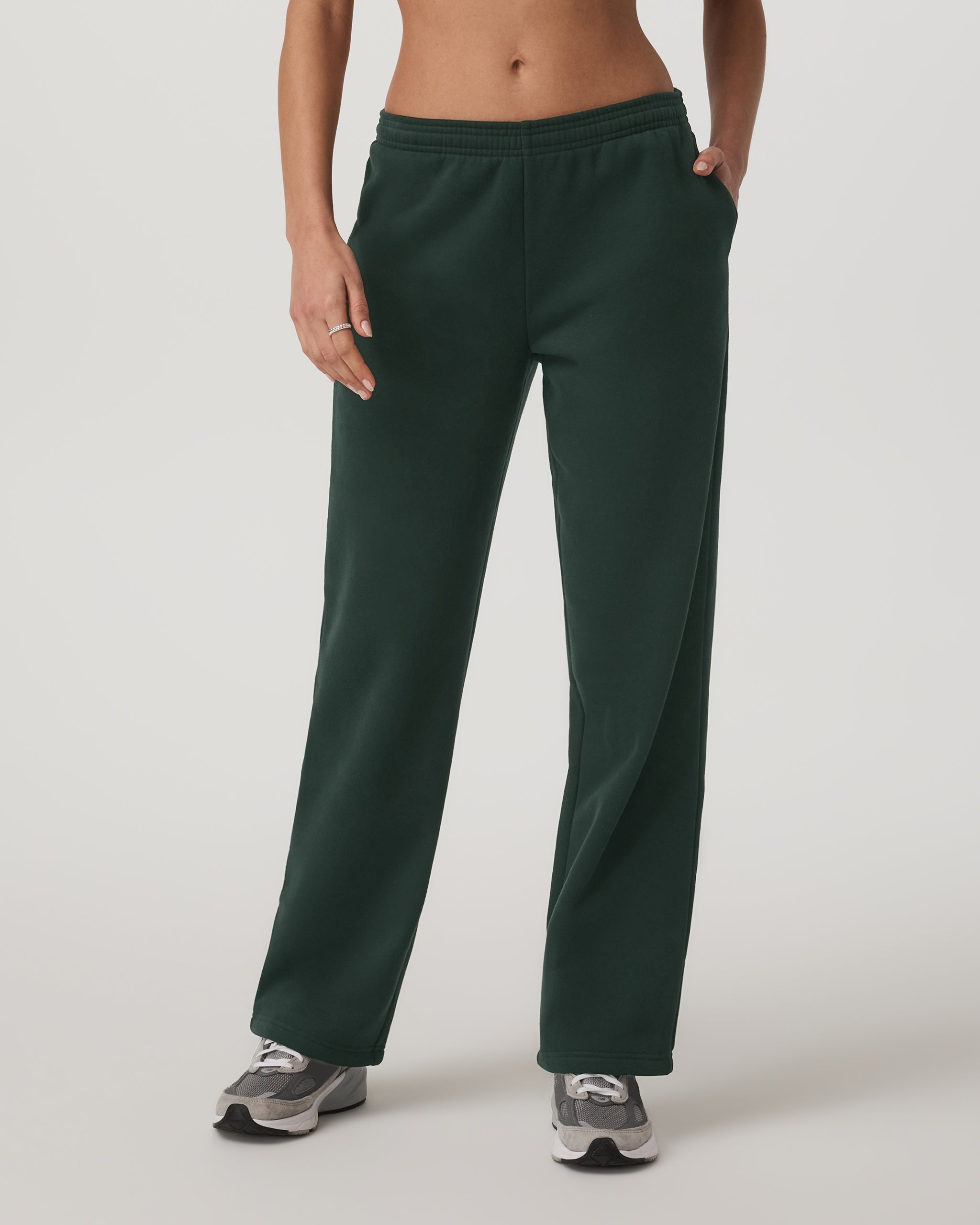 Vuori Restore Straight Leg Sweatpantshort