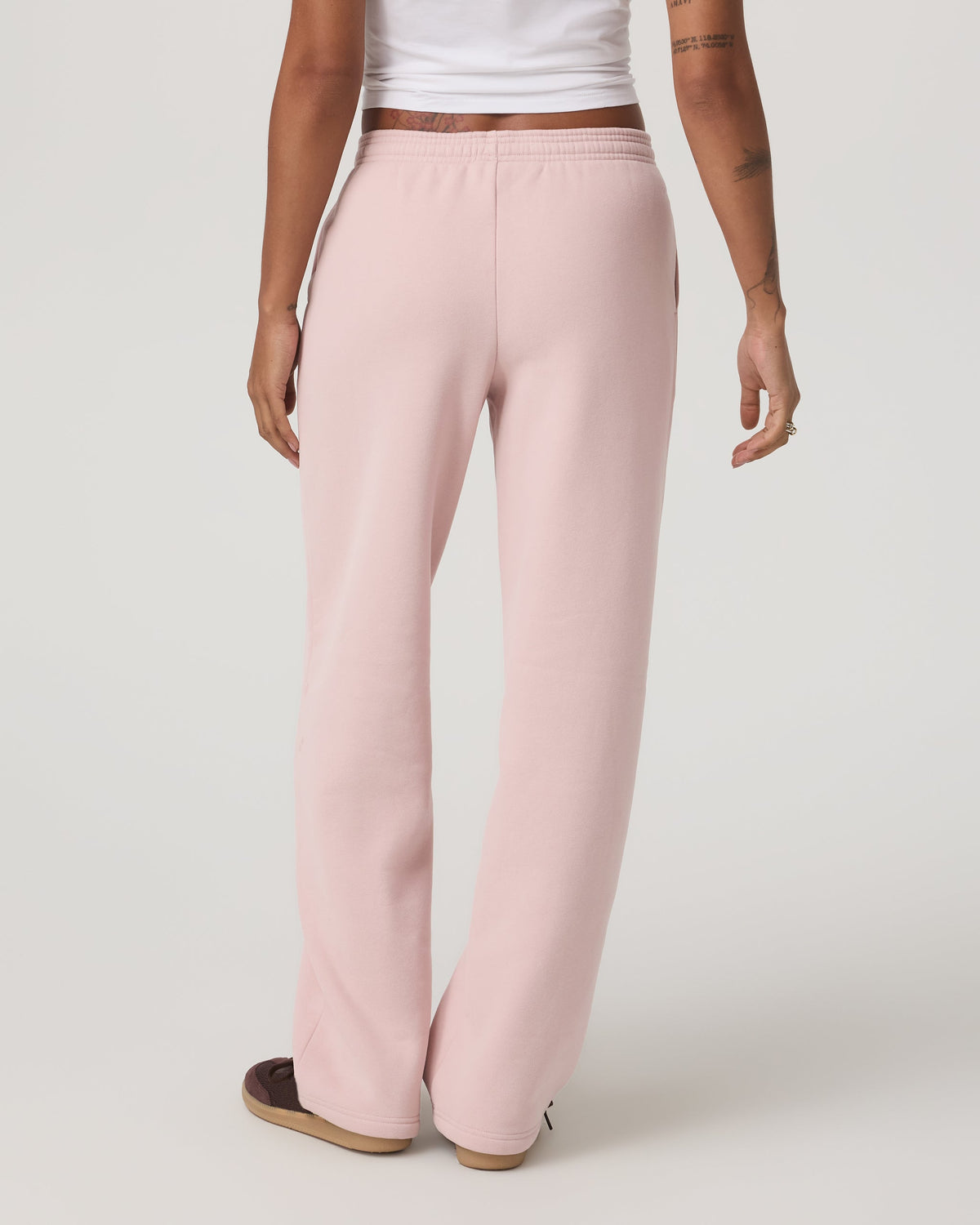 Vuori Restore Straight Leg Sweatpant