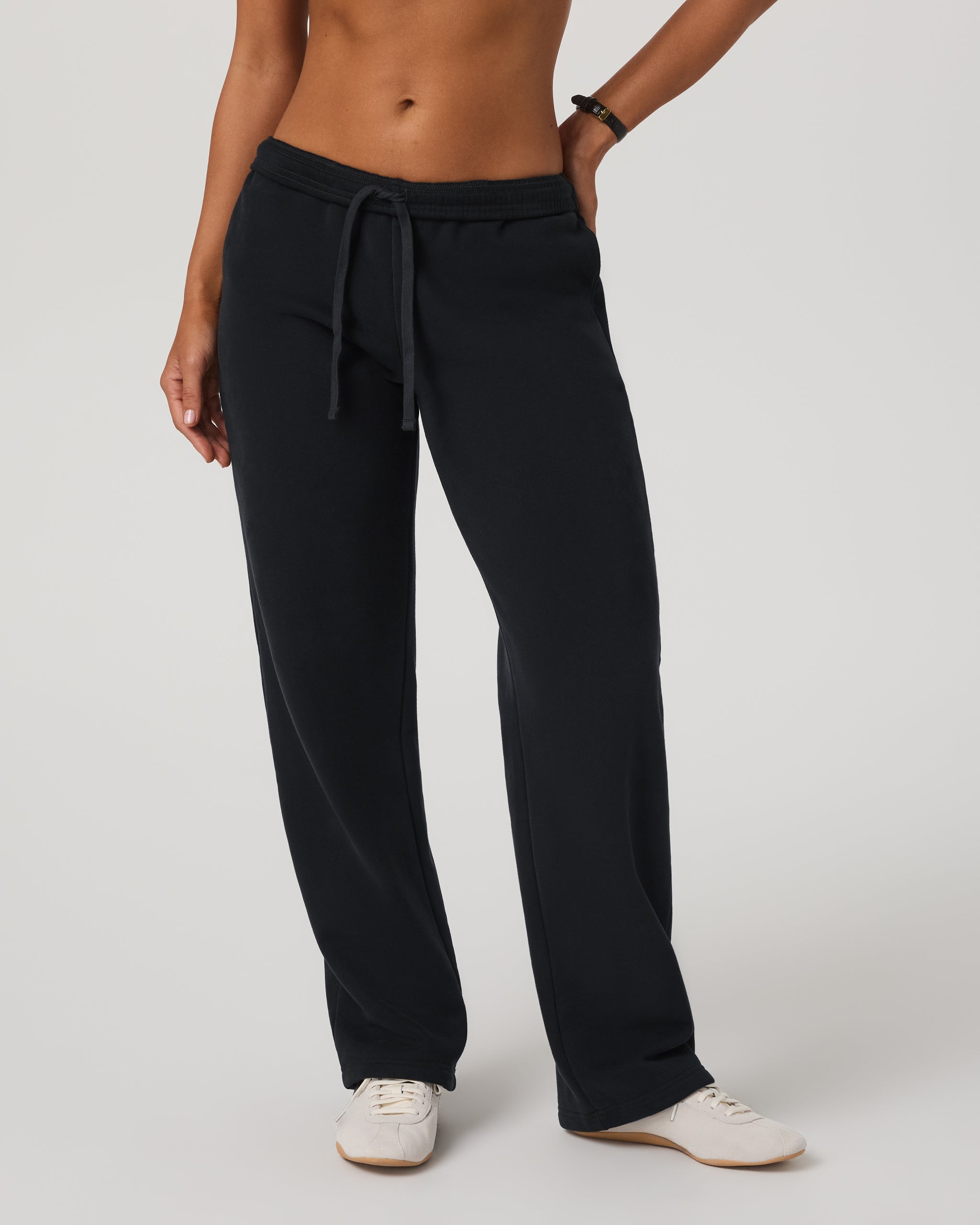Vuori Restore Straight Leg Sweatpantshort