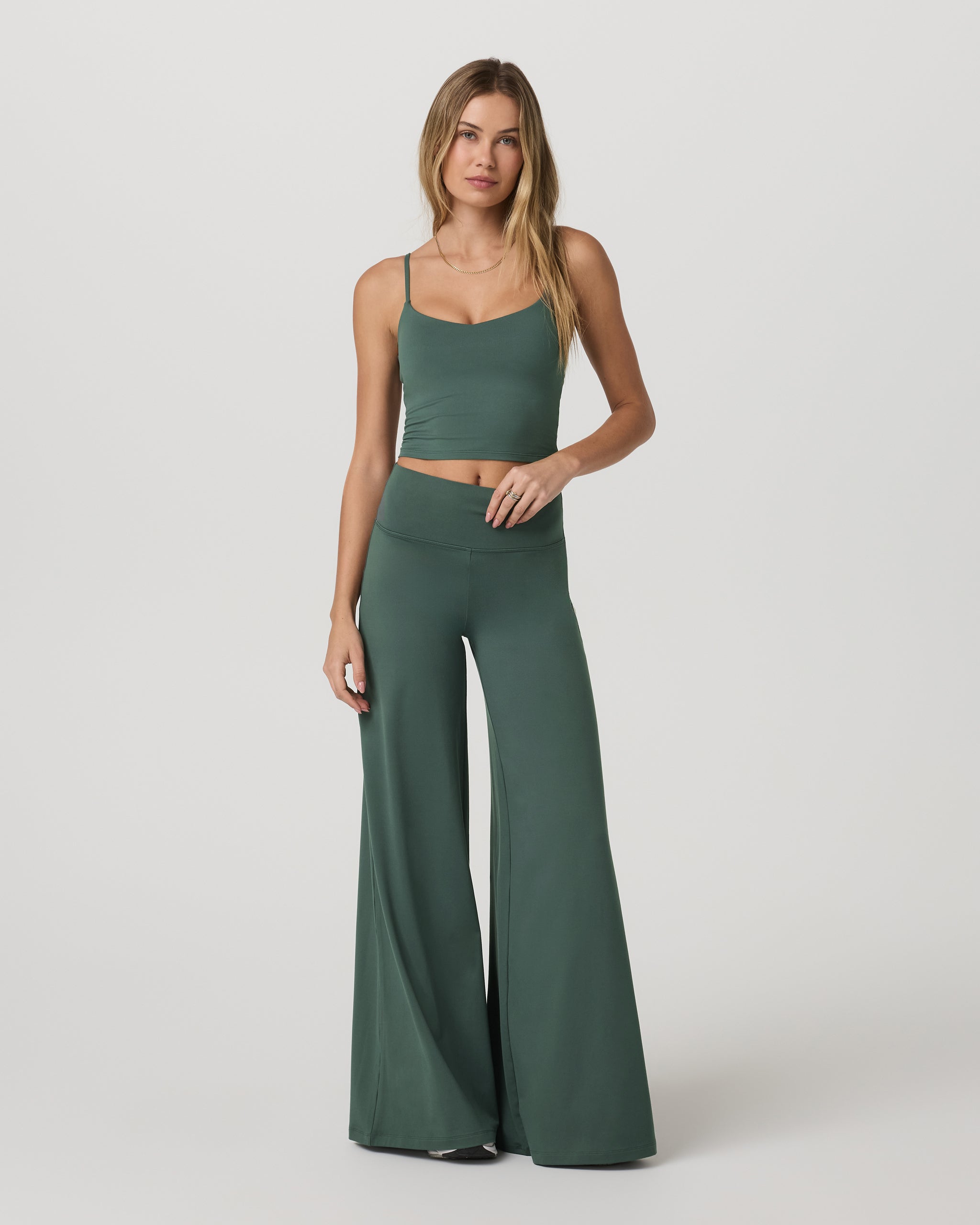 Vuori Halo Easy Wideleg Pant Short