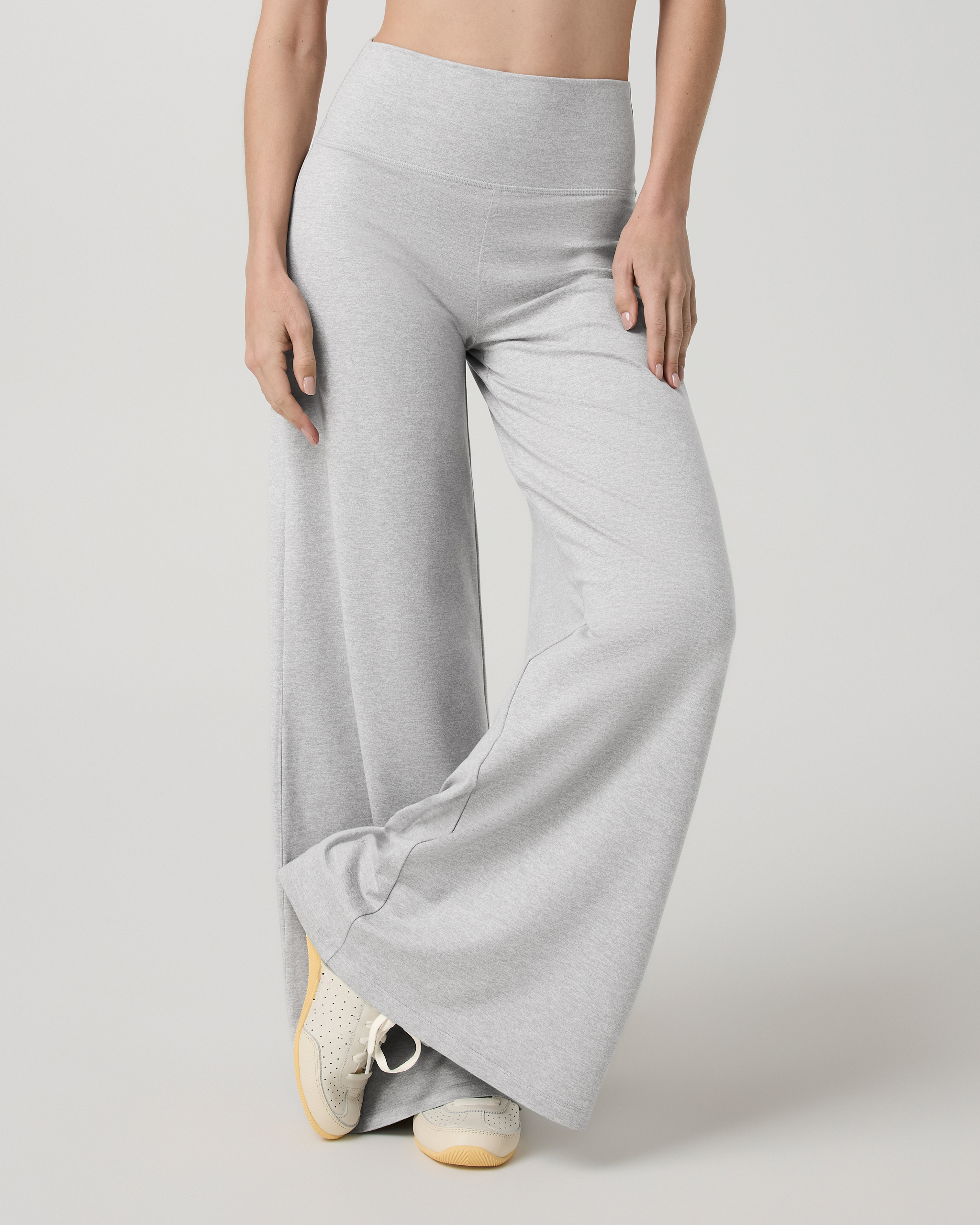 Vuori Halo Easy Wideleg Pant Short