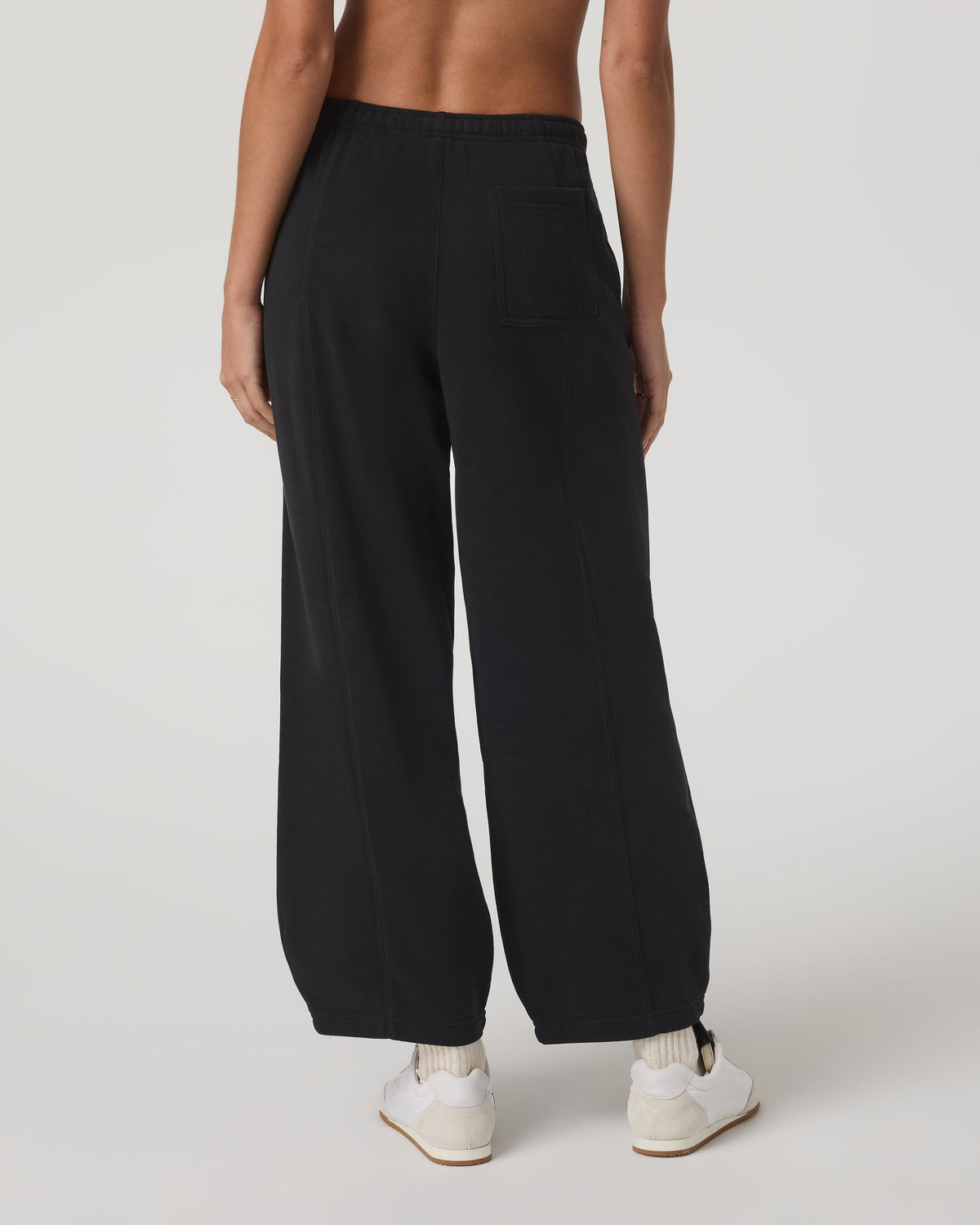 Vuori Sedona Barrel Sweatpant