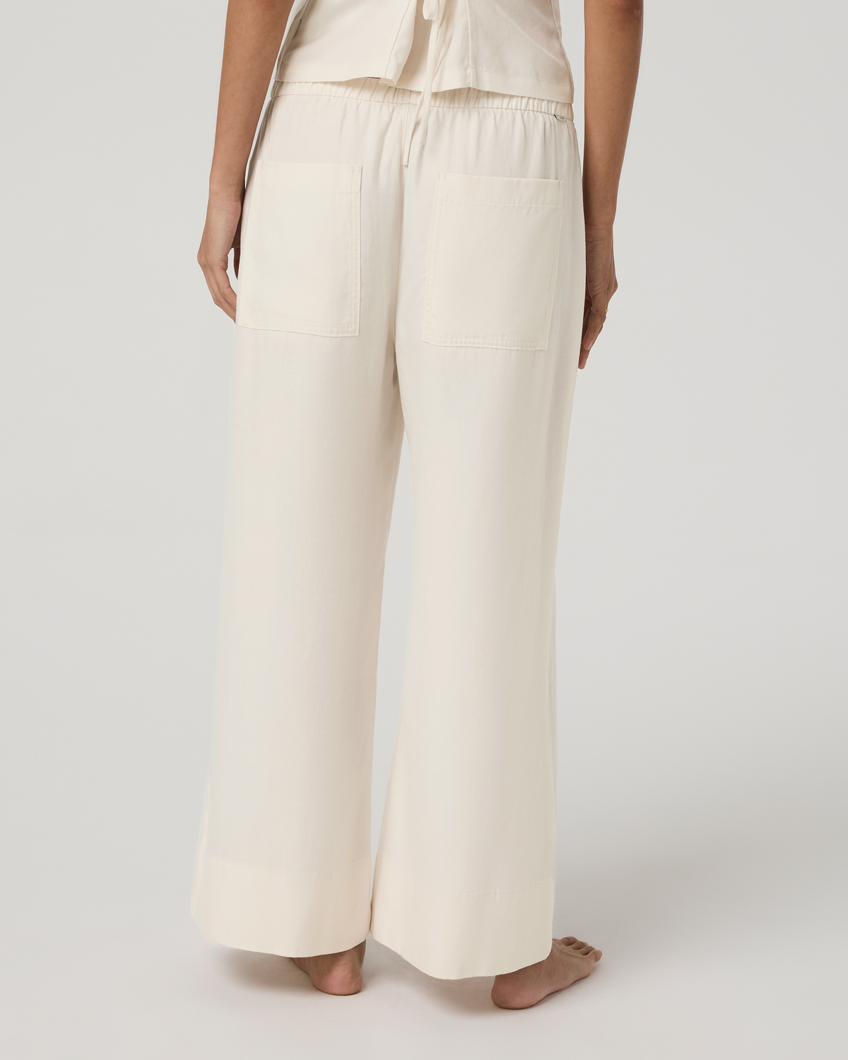 Vuori Trestles Twill Crop Wideleg Pant