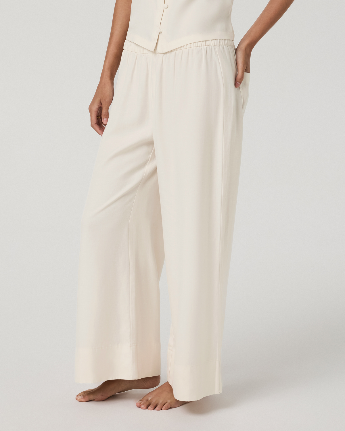 Vuori Trestles Twill Crop Wideleg Pant
