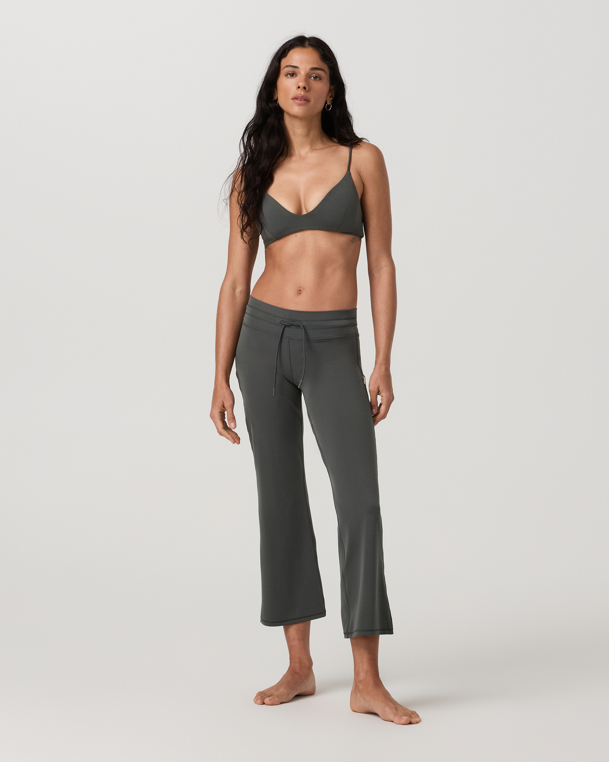 Vuori Daily Form Ankle Pant