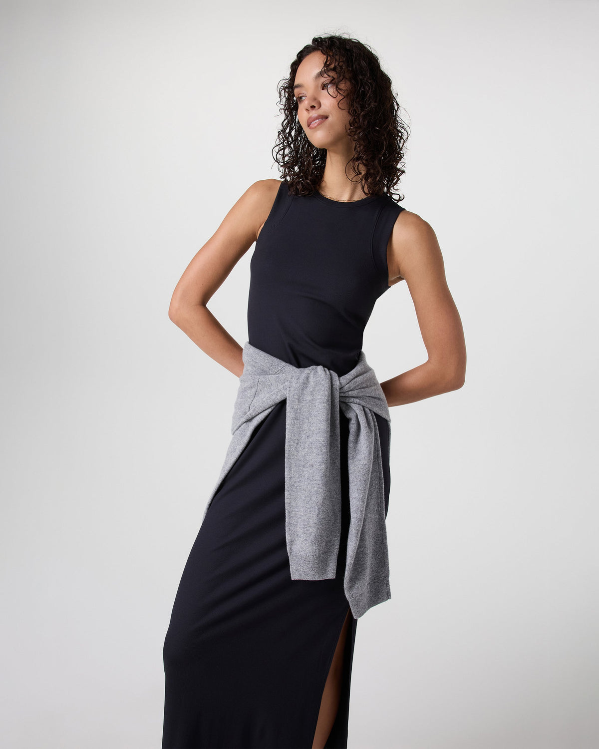 Vuori Pose Modern Dress