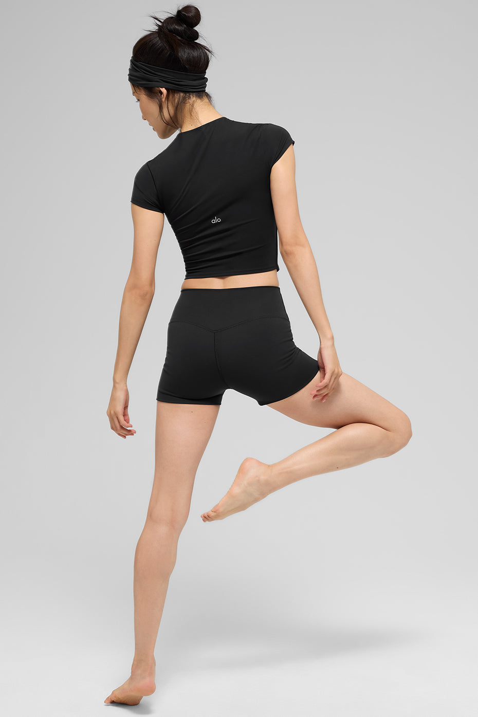 Alo Yoga Women'S Alo Softsculpt Precision Short Sleeve Top