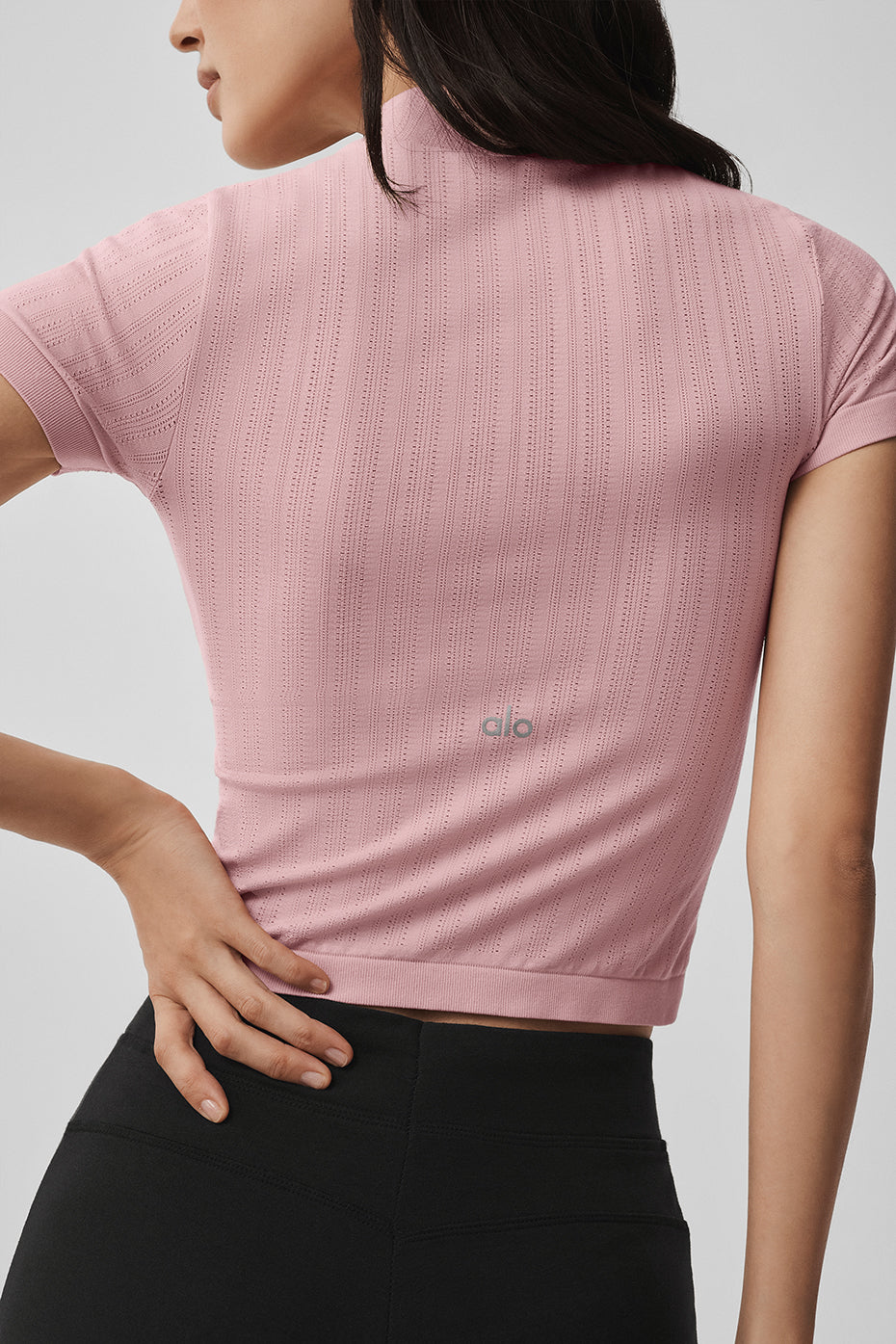 Alo Yoga Women'S Seamless Pointelle Mock Neck Short Sleeve