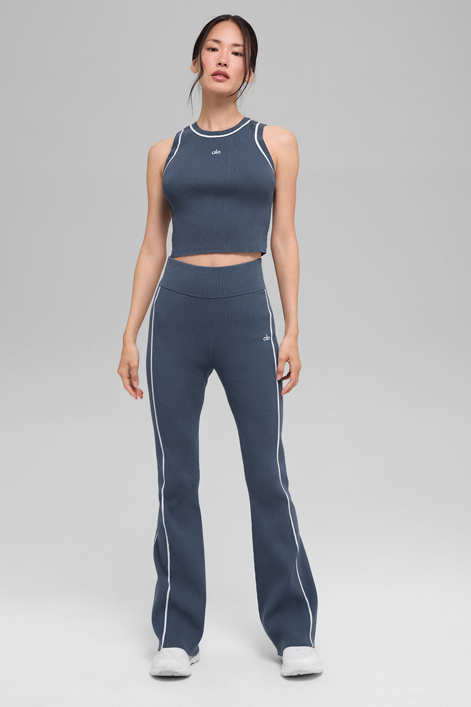 Alo Yoga Women'S Ribbed Sweater Knit Highline Cropped Tank
