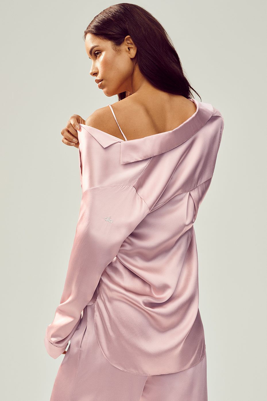 Alo Yoga Women'S Silk Luminous Button Up