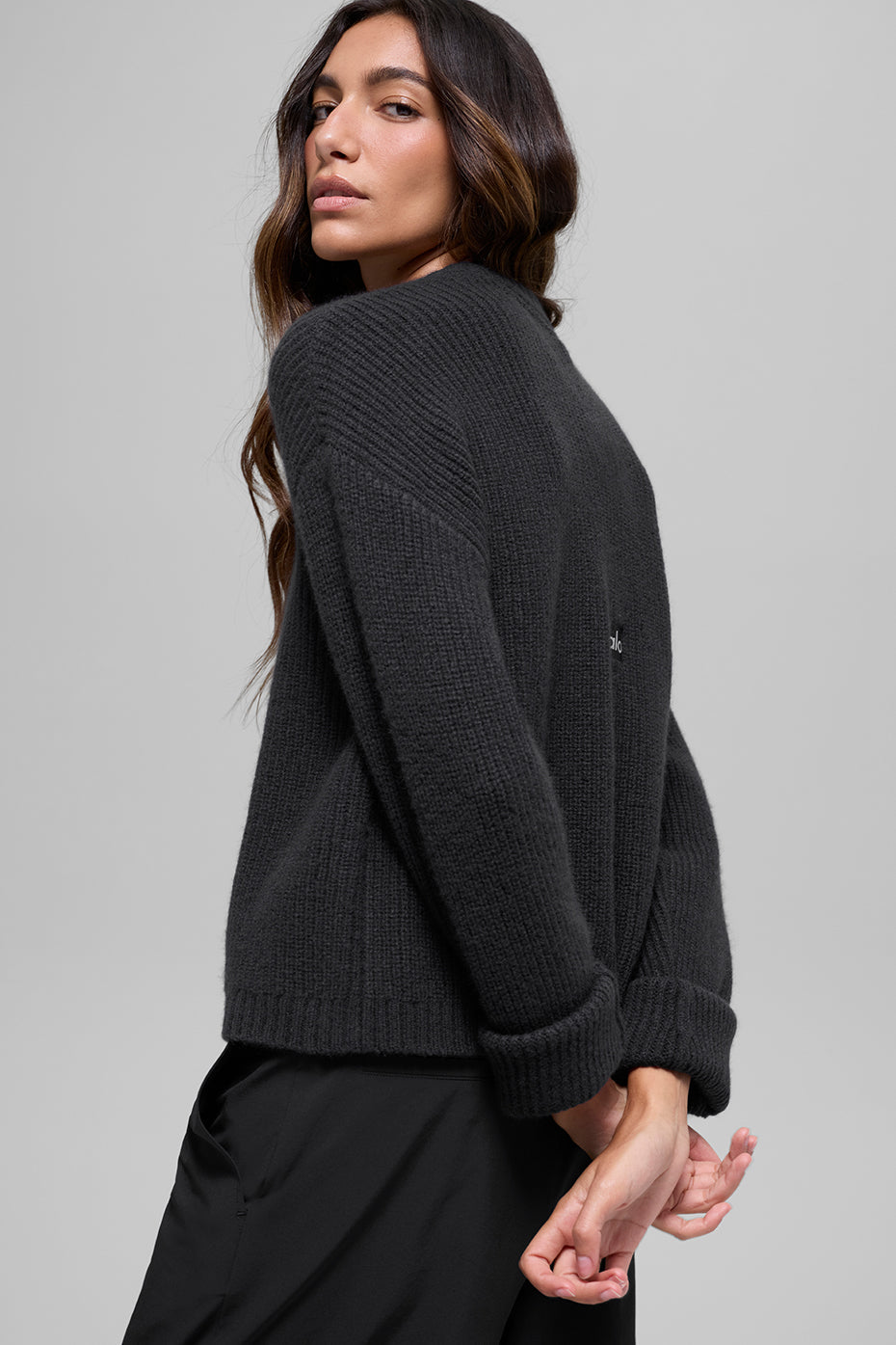 Alo Yoga Women'S Wool Cashmere Ribbed Noble Crewneck Sweater