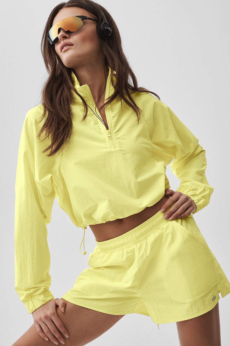 Alo Yoga Women'S Cropped 1/4 Zip Alumni Pullover