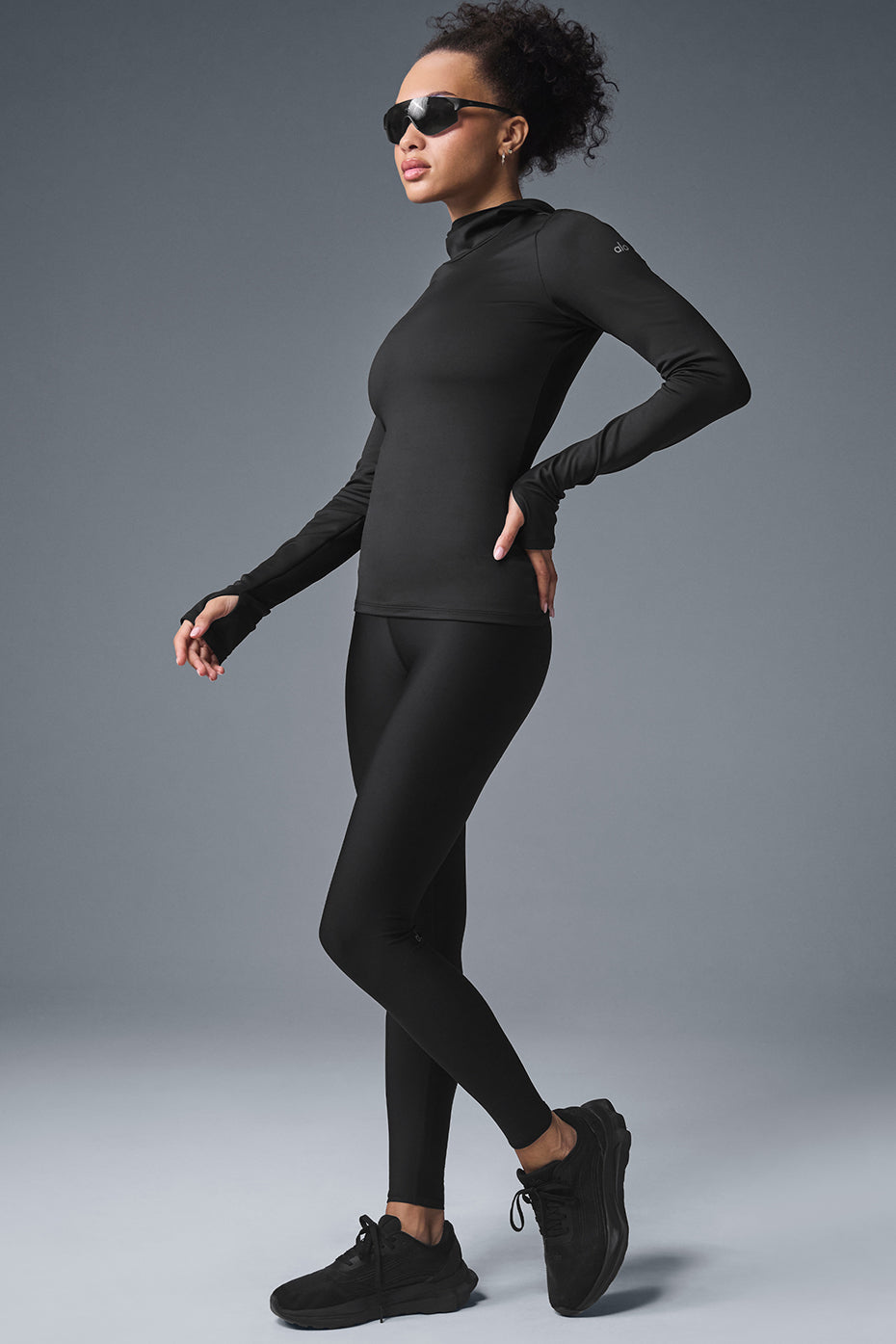 Alo Yoga Women'S Airlift Winter Warm Hooded Runner