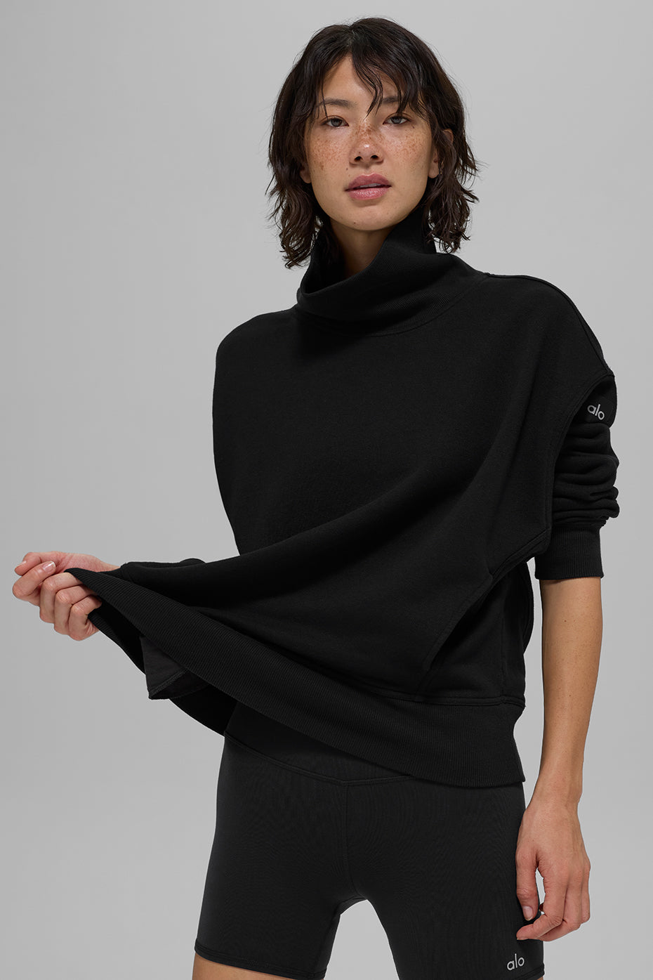 Alo Yoga Women'S Hazy Mock Neck Pullover