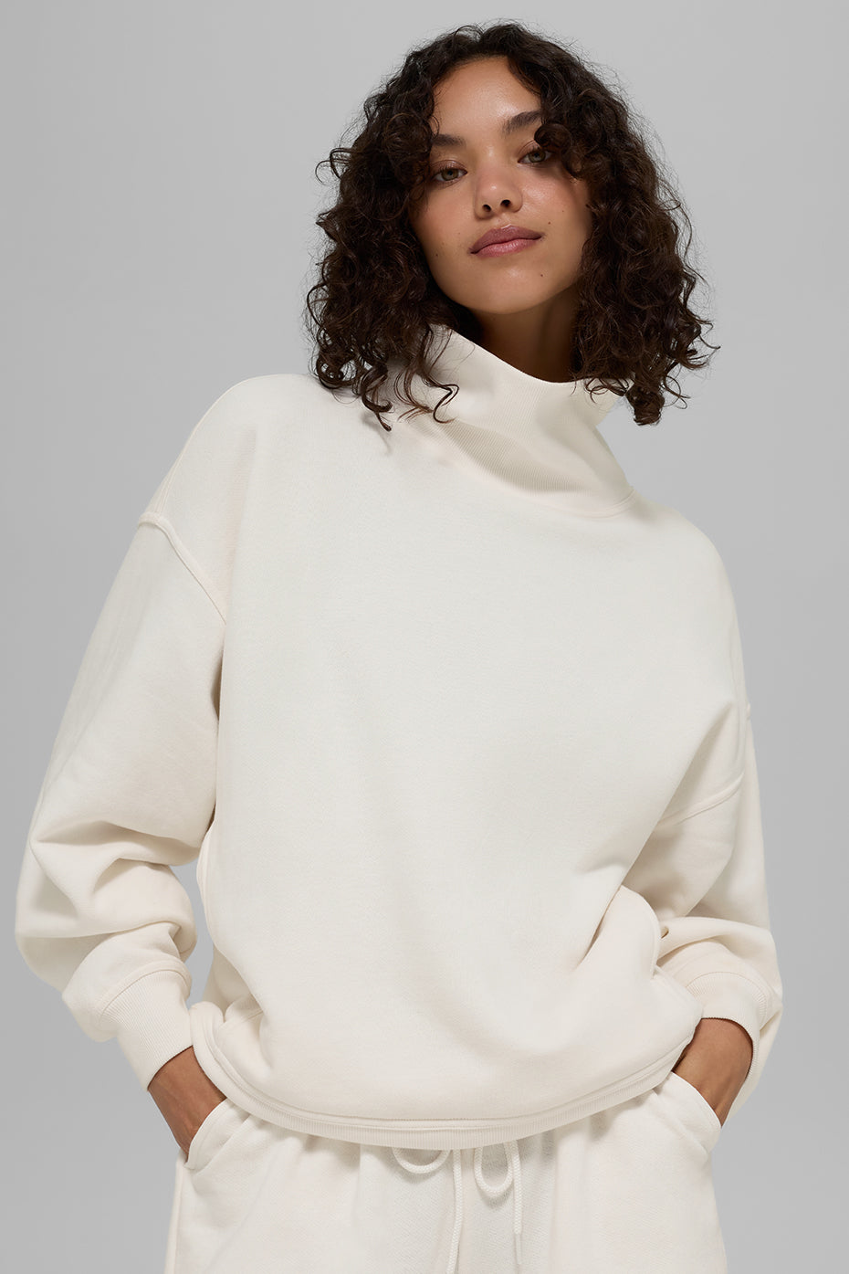 Alo Yoga Women'S Hazy Mock Neck Pullover