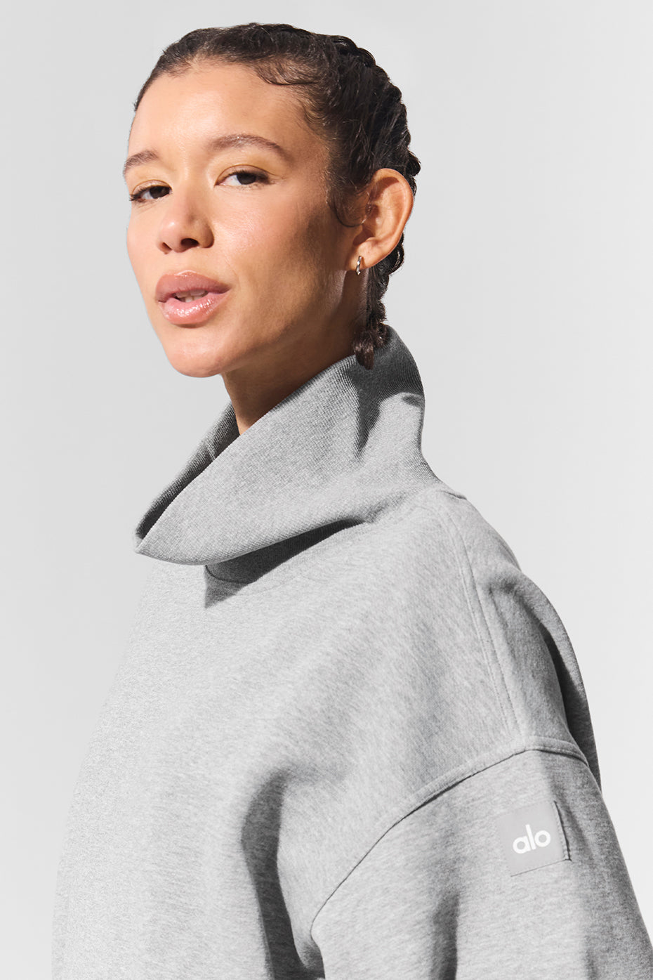 Alo Yoga Hazy Mock Neck Pullover