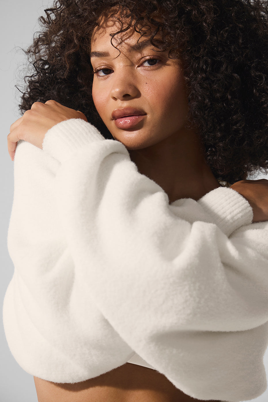 Alo Yoga Snuggle Up Sweater Shawl