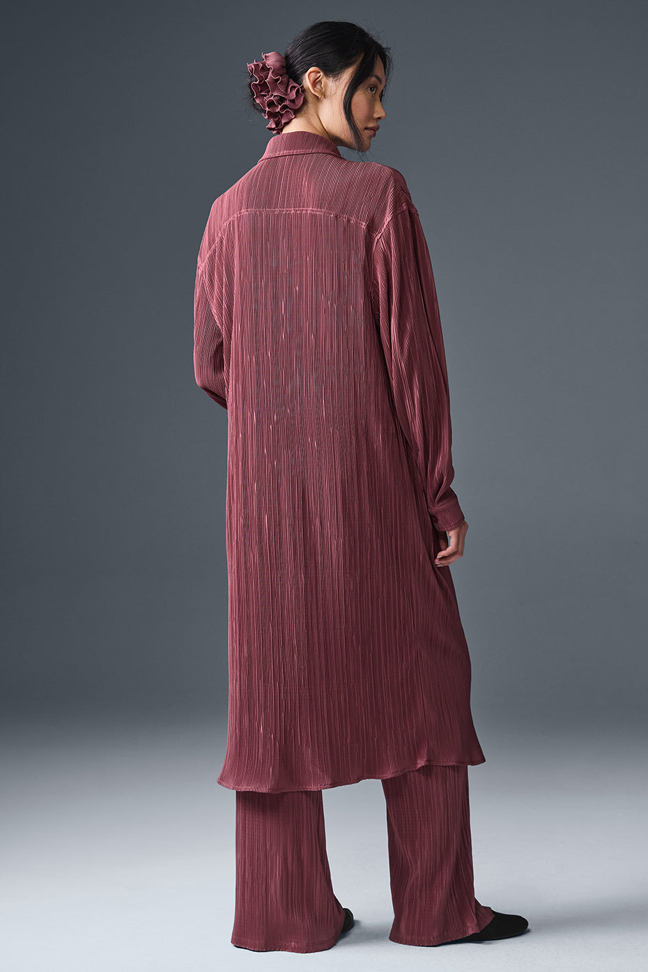 Alo Yoga Micro Plisse Shirt Dress
