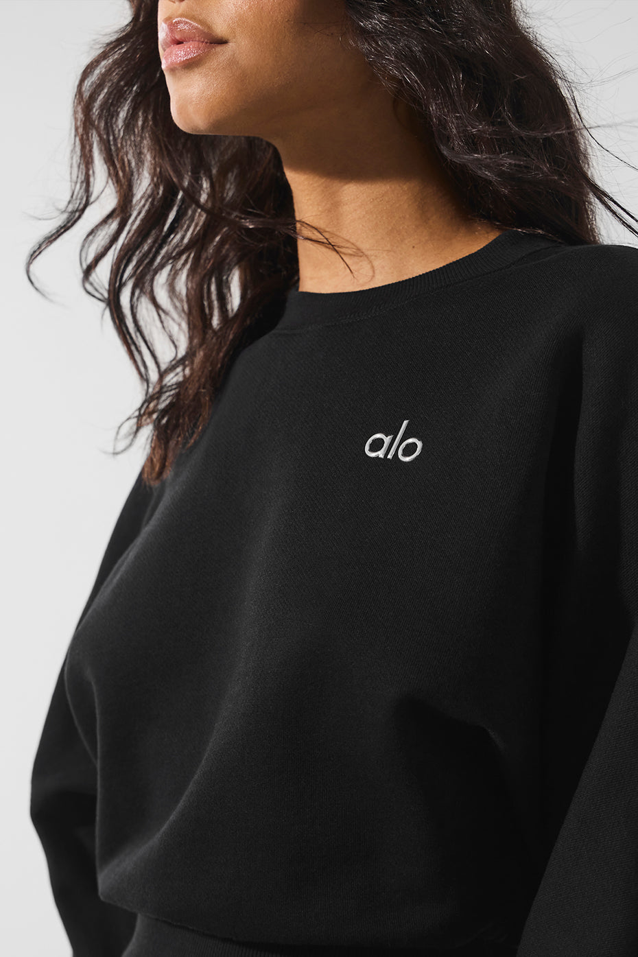 Alo Yoga Women'S Cropped Accolade Crewneck