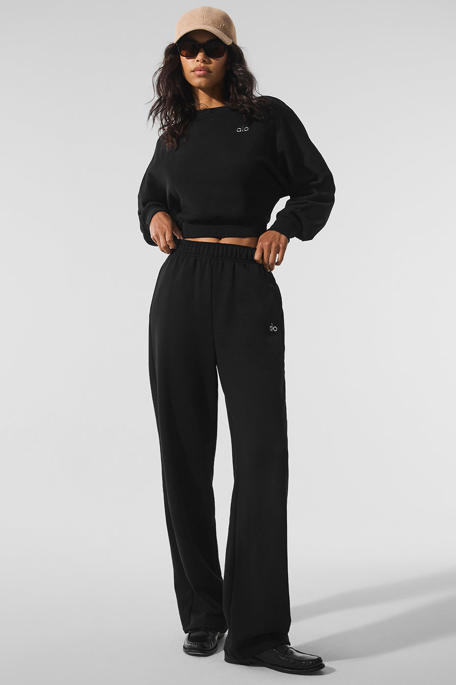 Alo Yoga Women'S Cropped Accolade Crewneck