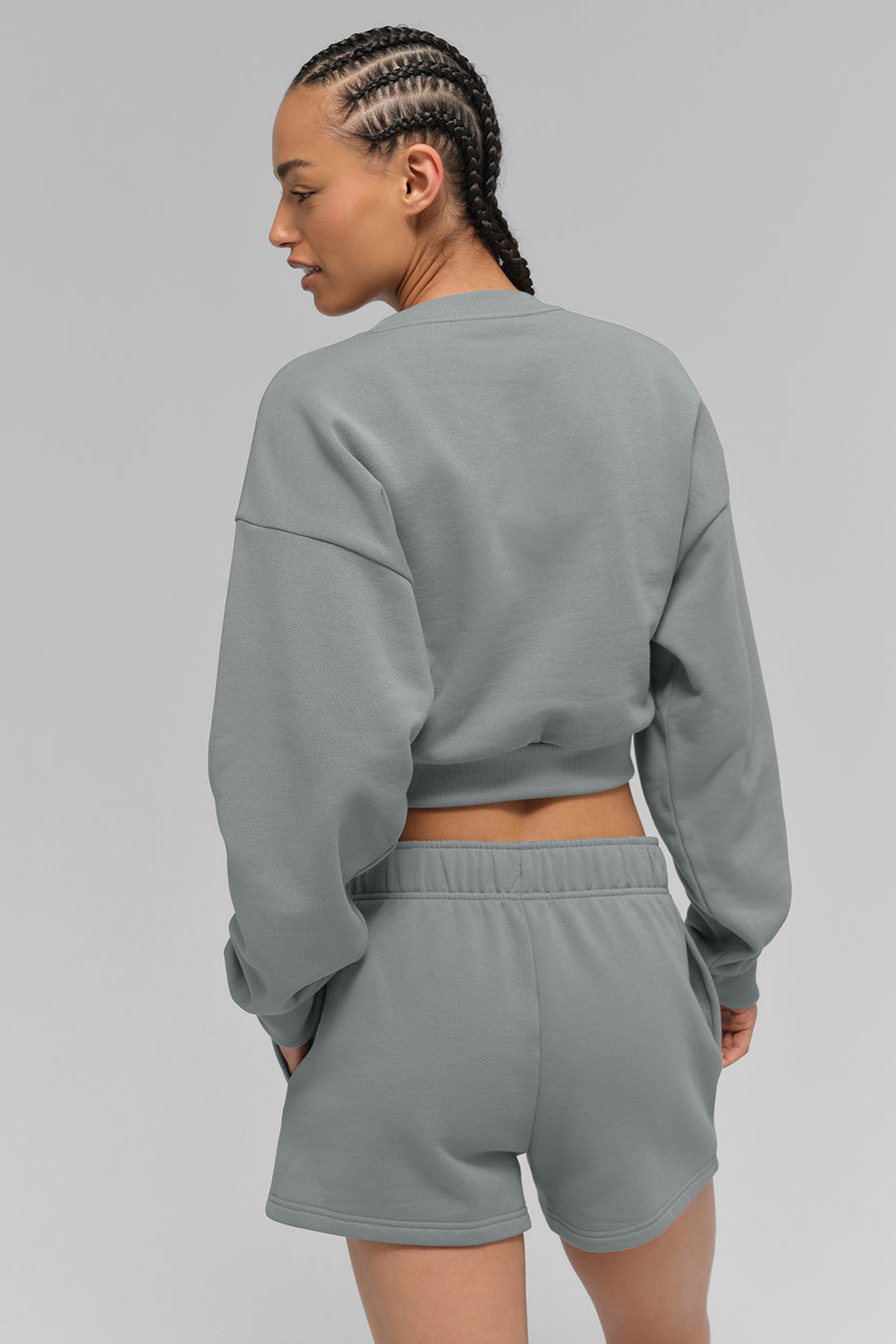 Alo Yoga Women'S Cropped Accolade Crewneck
