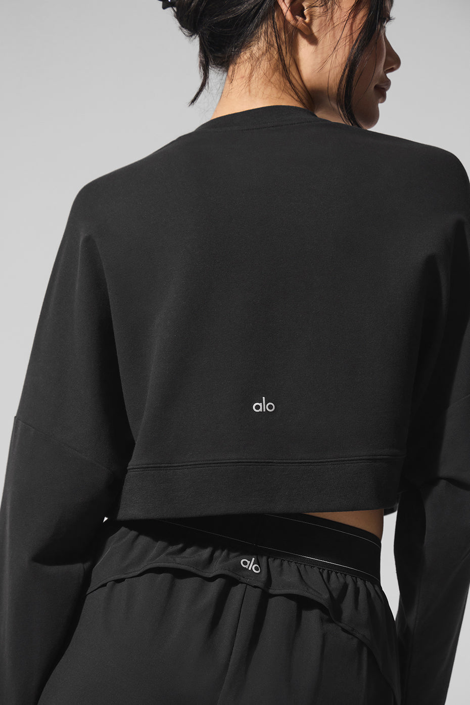 Alo Yoga Women'S Cropped Sway Crew Neck Pullover