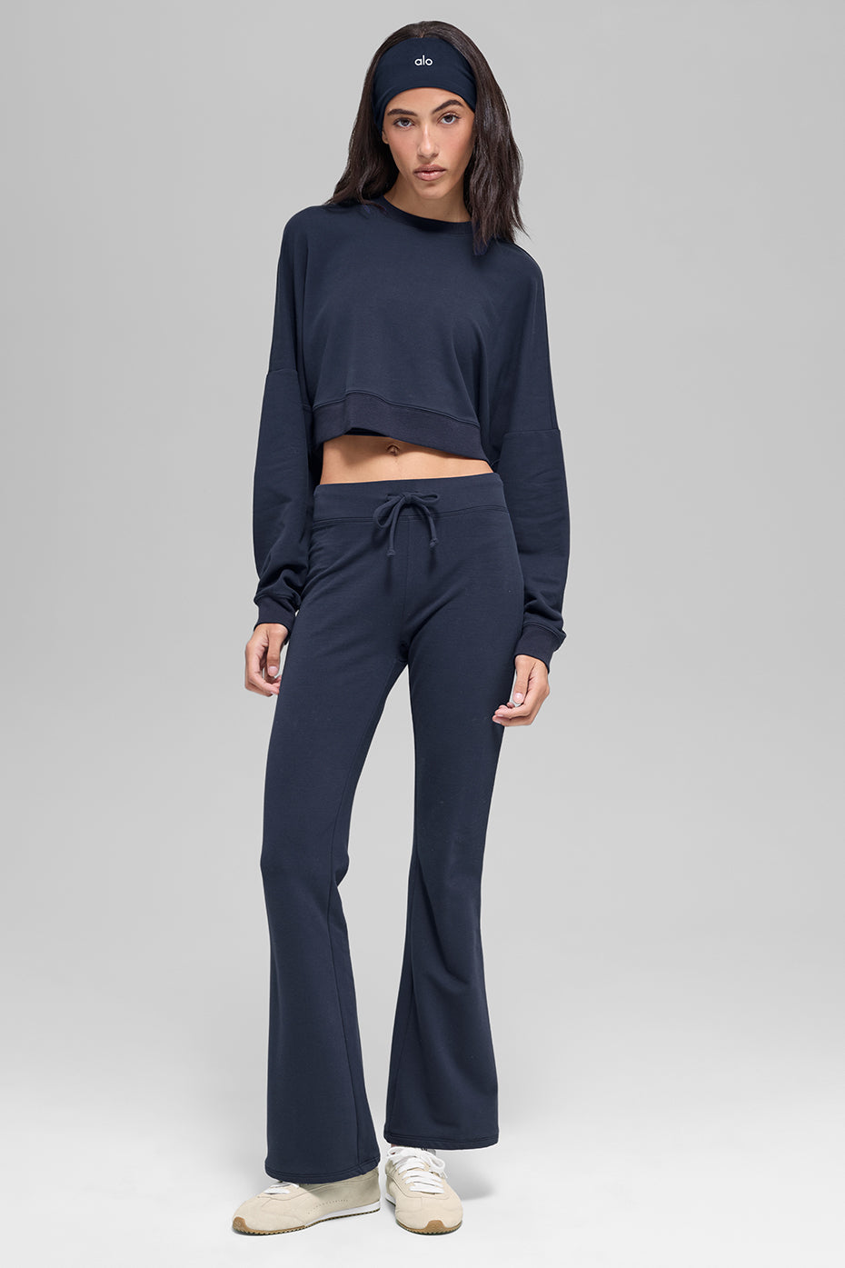 Alo Yoga Women'S Cropped Sway Crew Neck Pullover