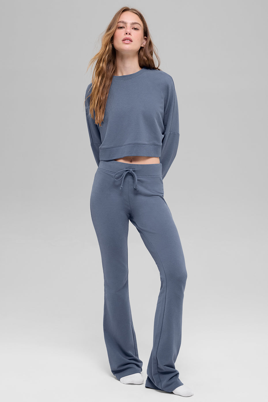 Alo Yoga Women'S Cropped Sway Crew Neck Pullover