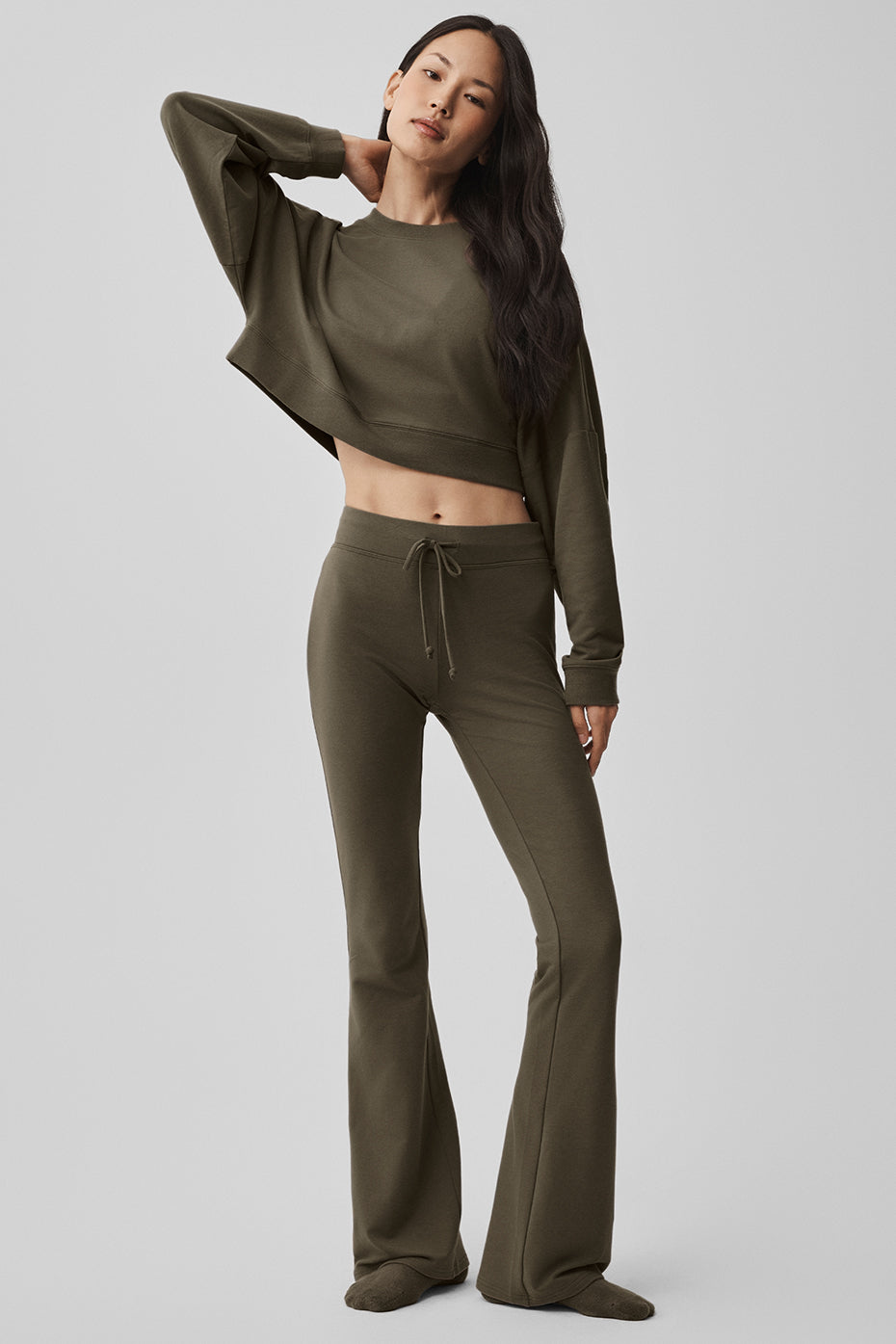 Alo Yoga Women'S Cropped Sway Crew Neck Pullover
