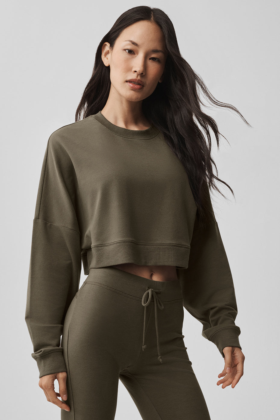 Alo Yoga Women'S Cropped Sway Crew Neck Pullover