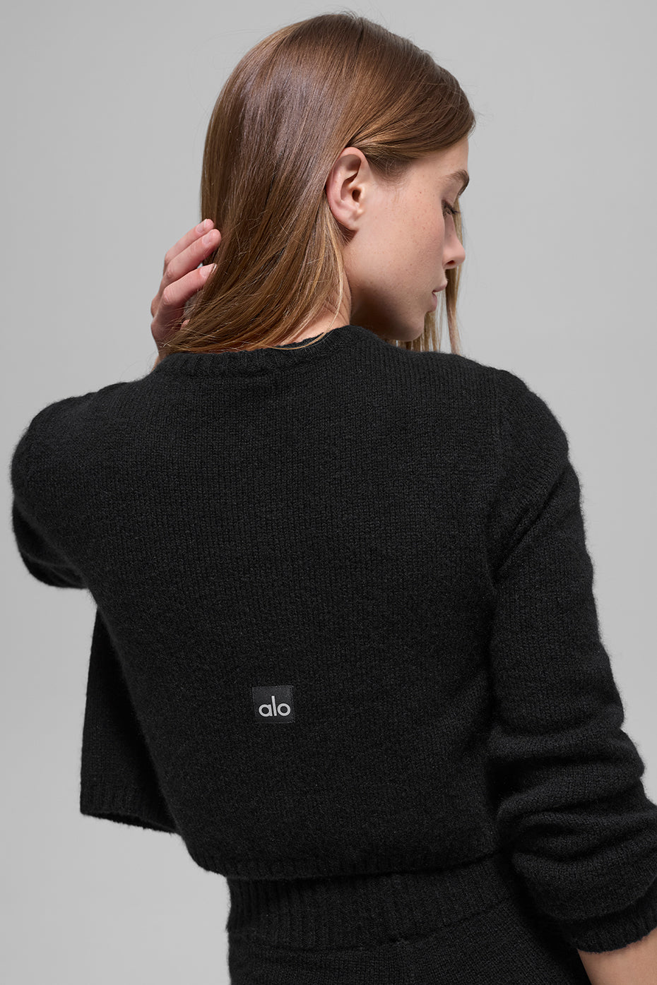 Alo Yoga Women'S Wool Cashmere New Class Cropped Cardigan