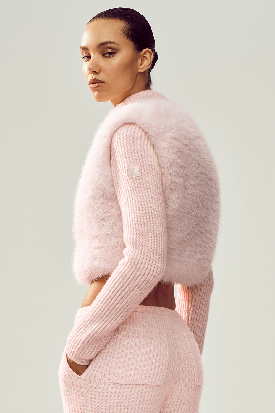 Alo Yoga Women'S Faux Fur Cashmere Northstar Full Zip