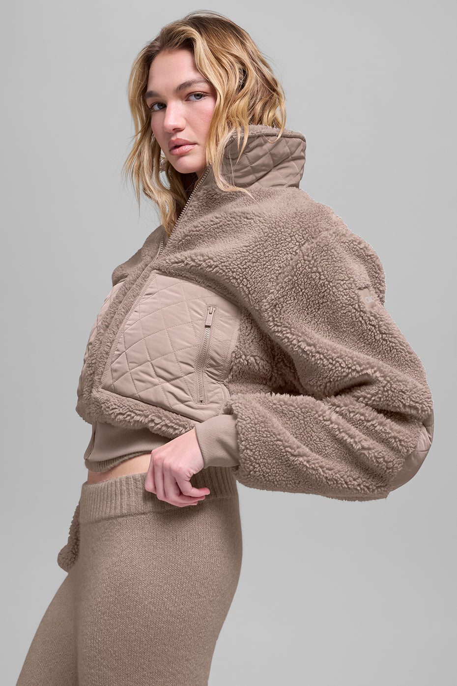 Alo Yoga Women'S Sherpa Edge Bomber