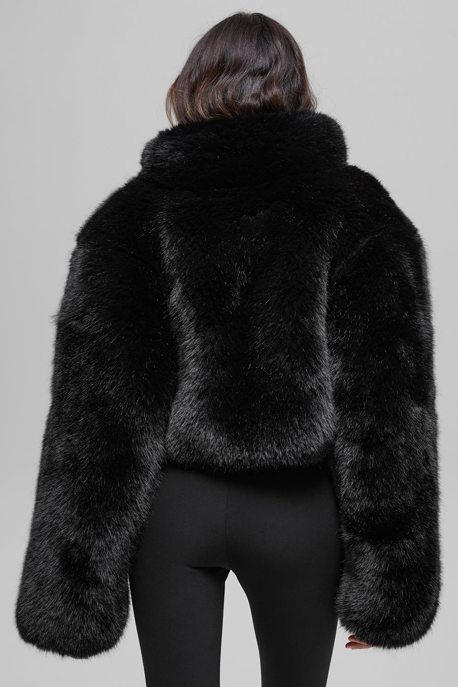 Alo Yoga Women'S Opulent Faux Fur Cropped Jacket