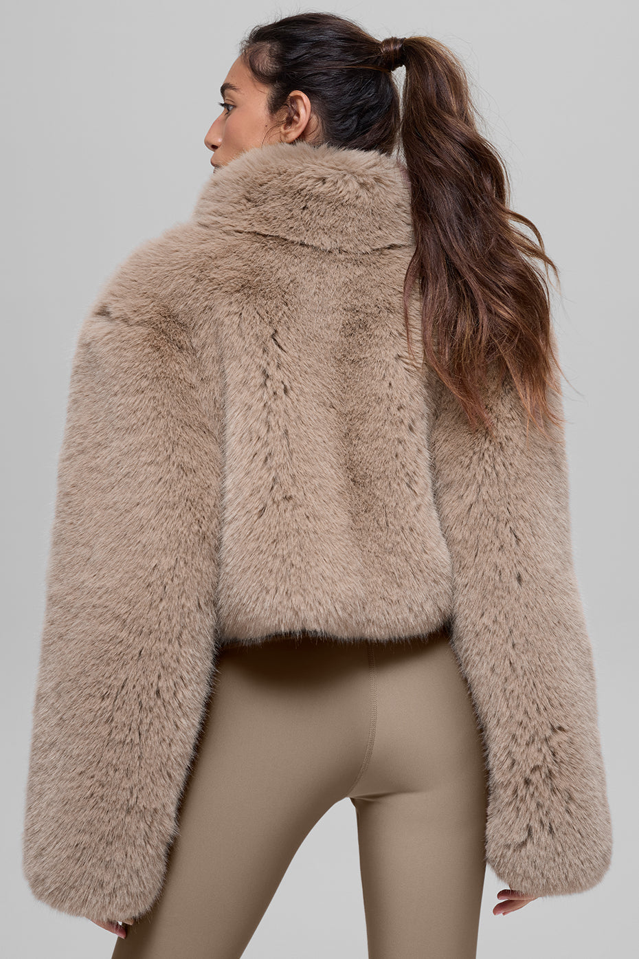 Alo Yoga Women'S Opulent Faux Fur Cropped Jacket