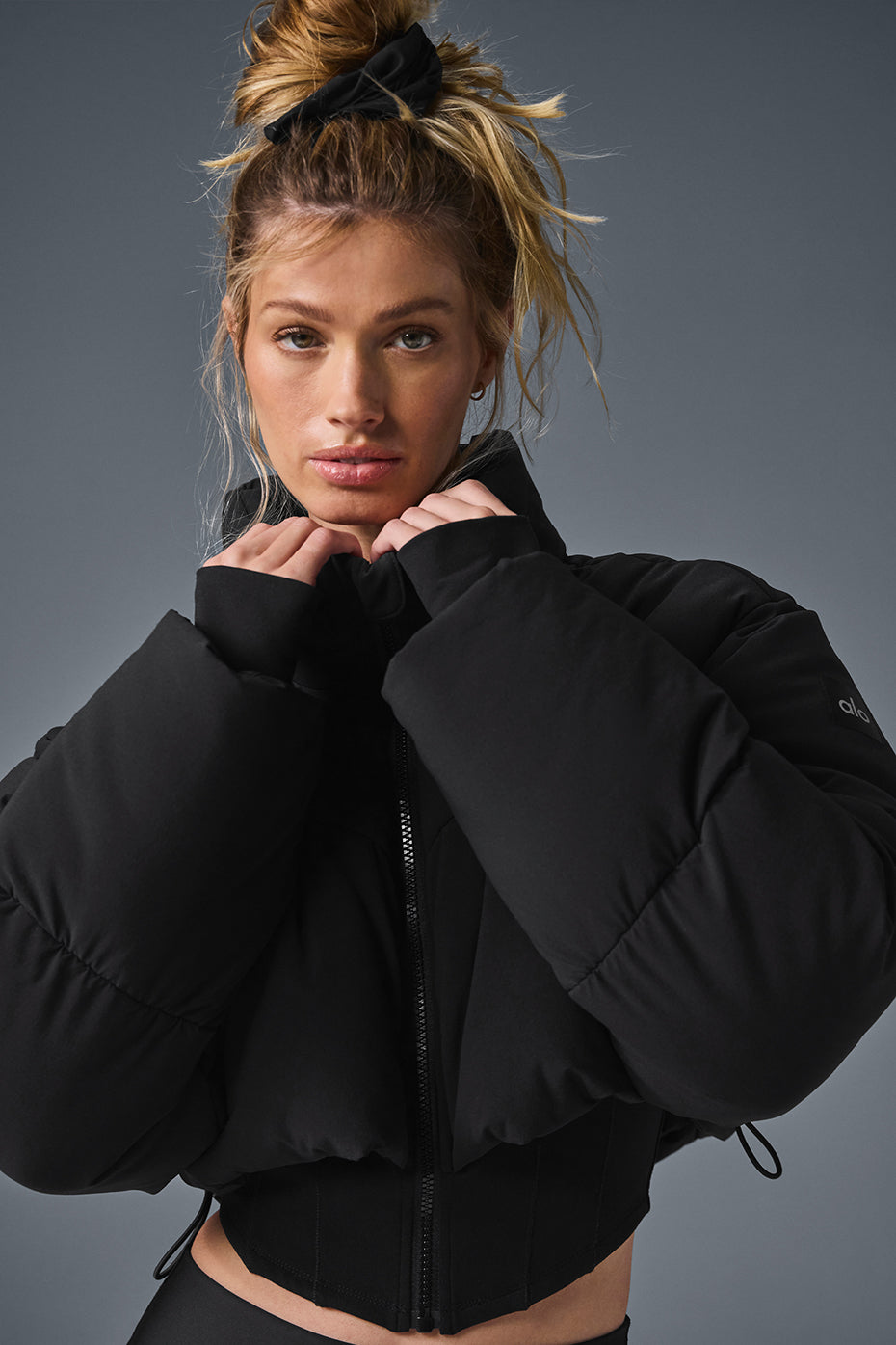Alo Yoga Women'S Main Act Corset Puffer