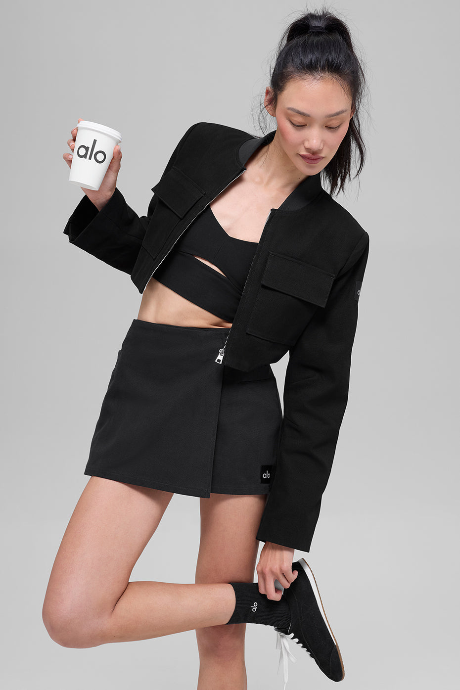Alo Yoga Women'S Cropped Main Character Jacket